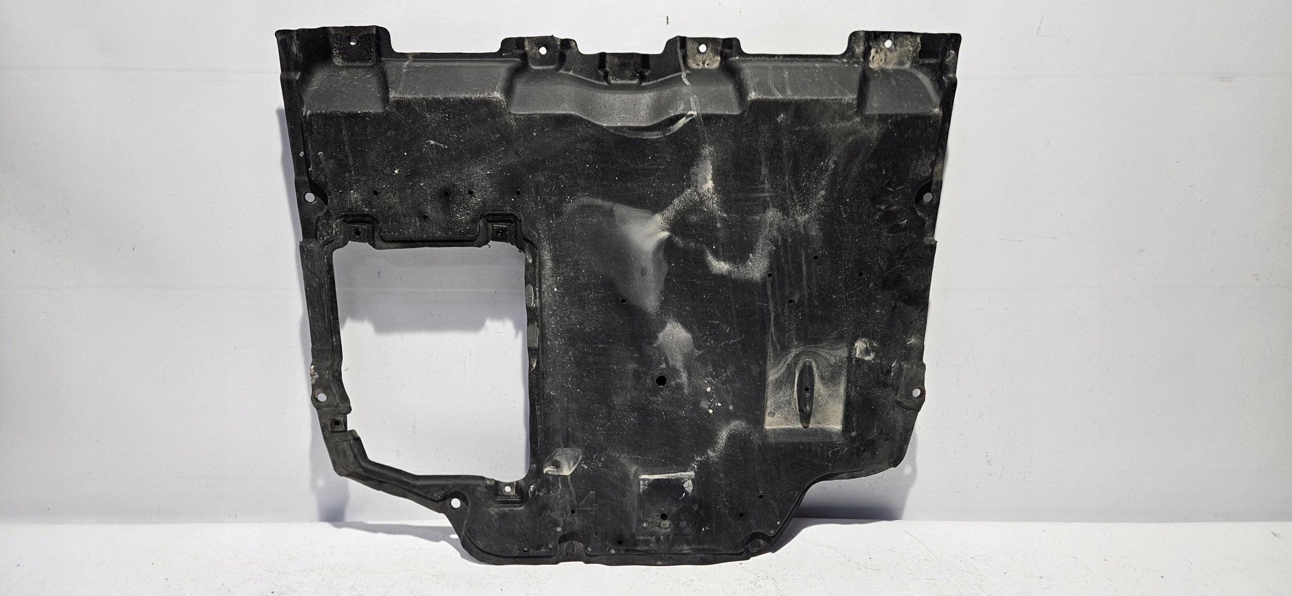 cover below engine TOYOTA C-HR CHR LIFT 19-23