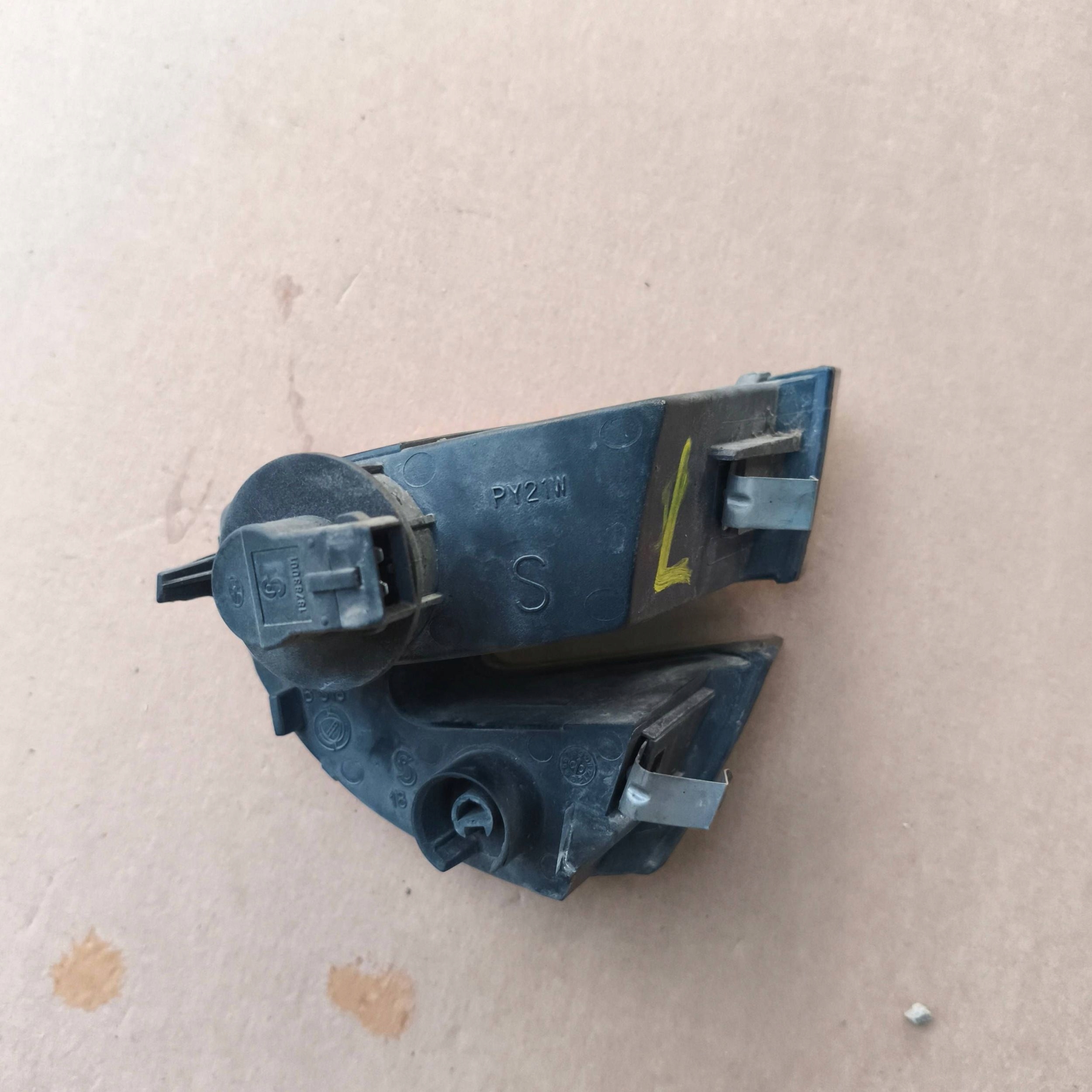 indicator front left Alfa Romeo 147 2001