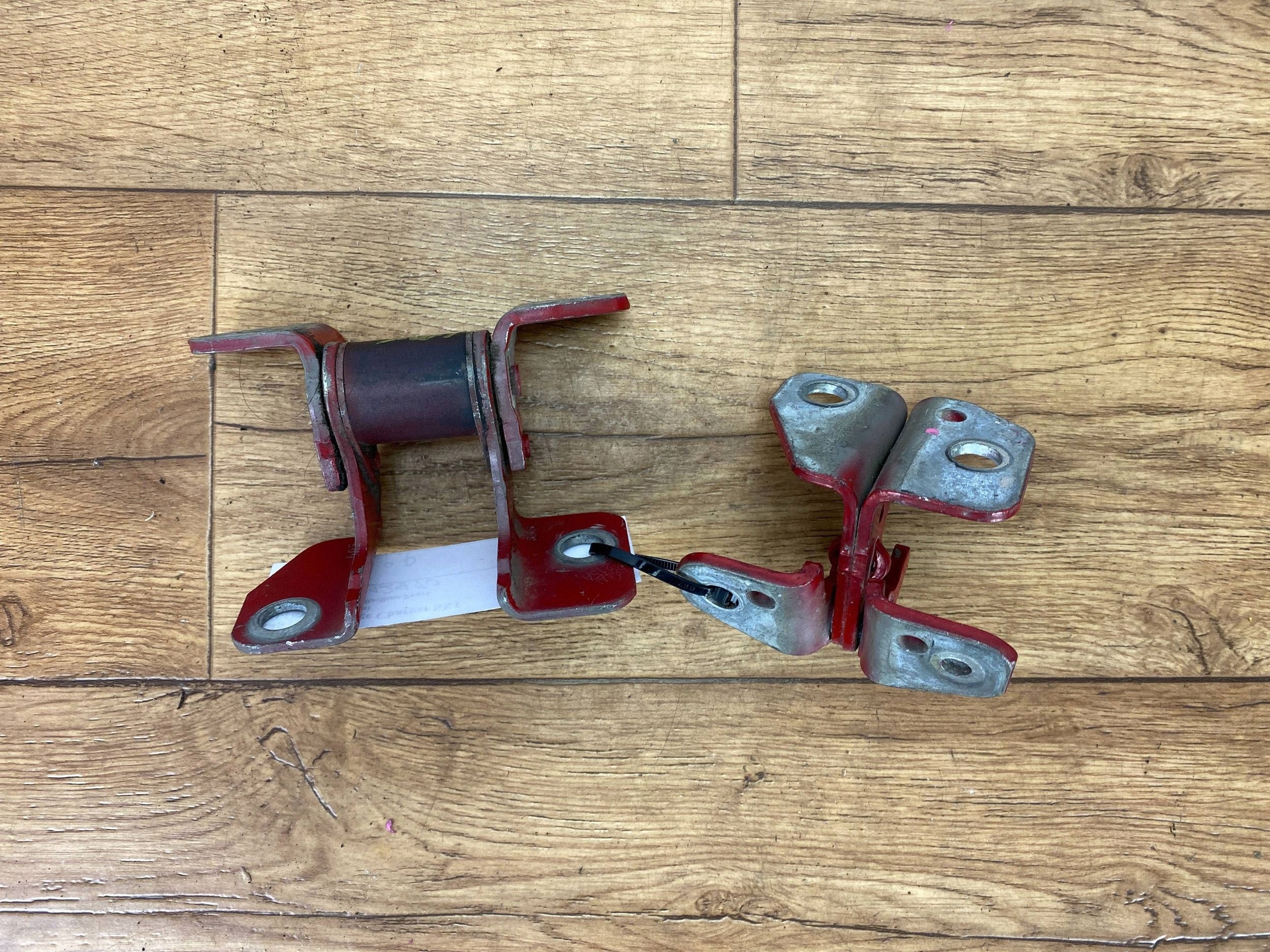 hinges door right Dodge Charger 2015+