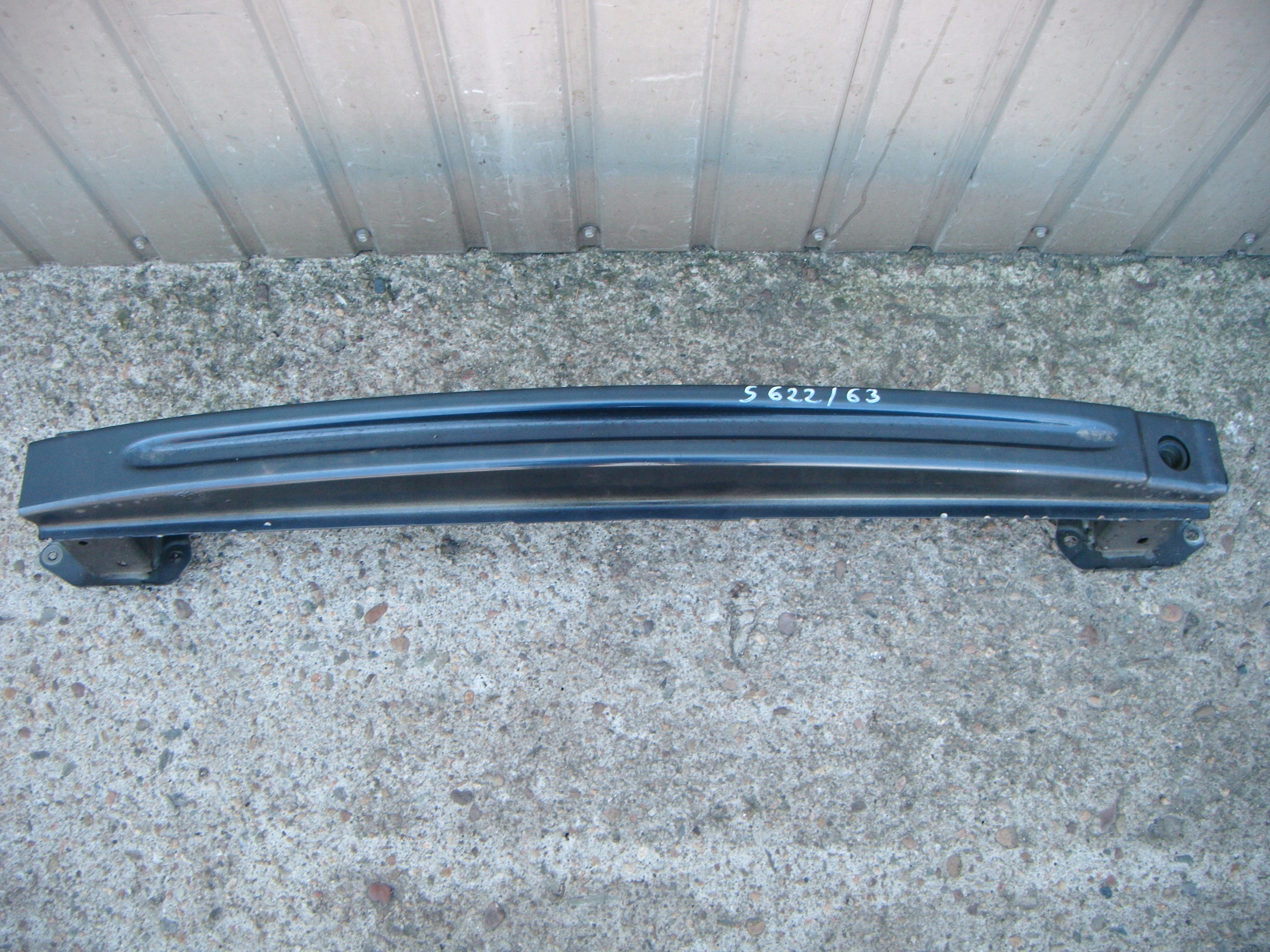 SKODA SUPERB III 15- BELKA ZDERZAKA TYŁ 3V5807557B