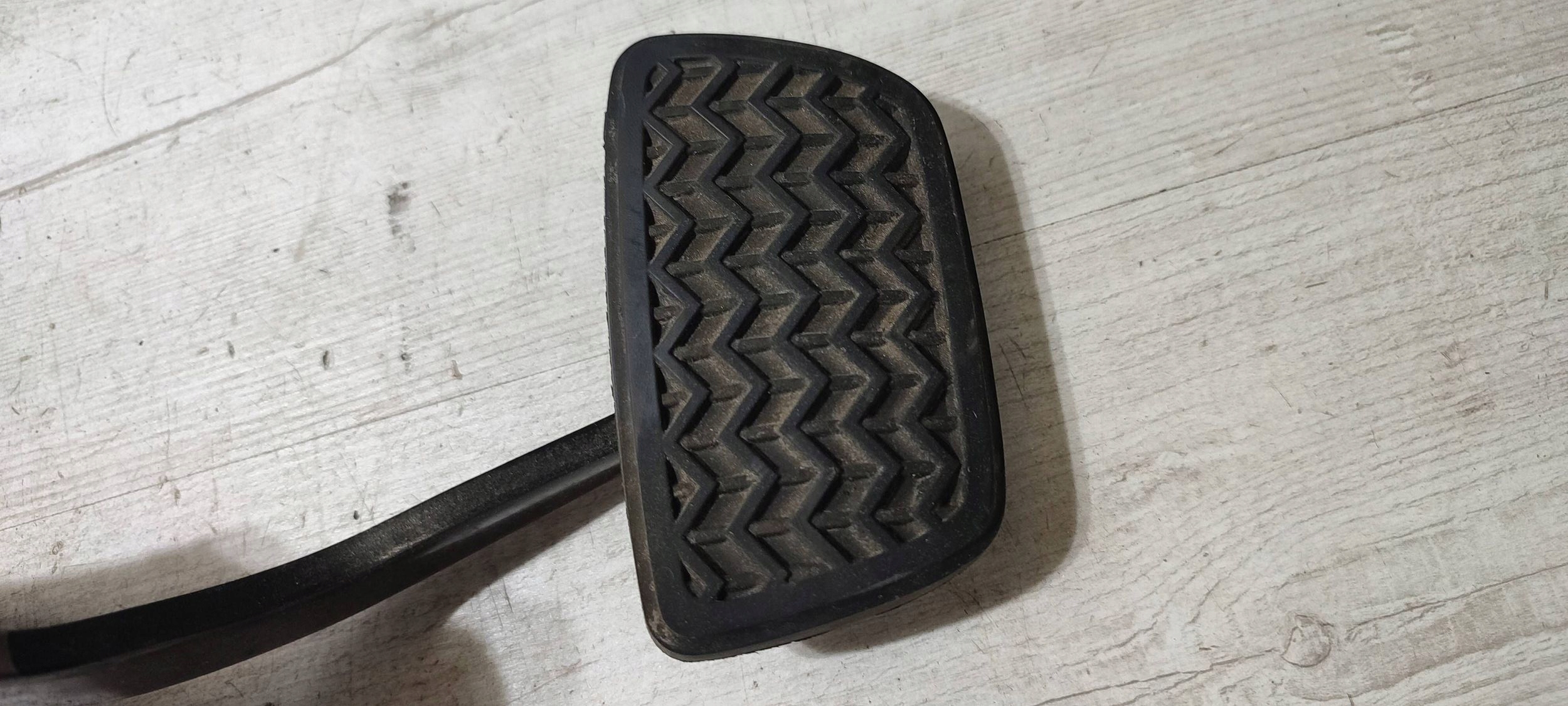 Lexus RC 2019 Pedal Frein