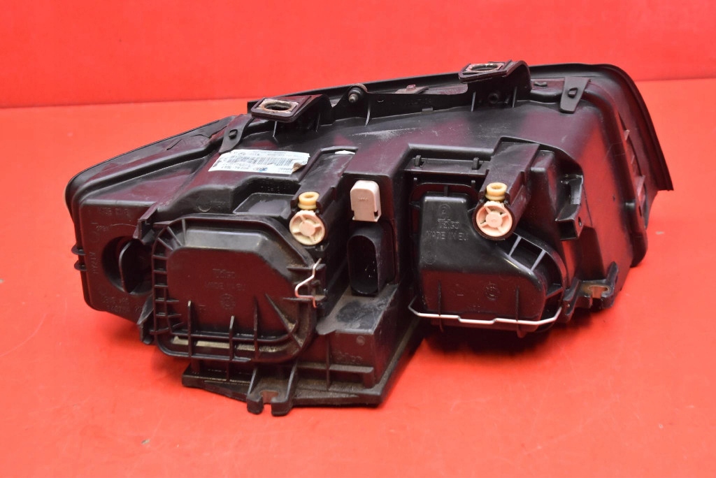 REFLEKTOR left light front lens EU 8E0941003F AUDI A4 B6 00-05