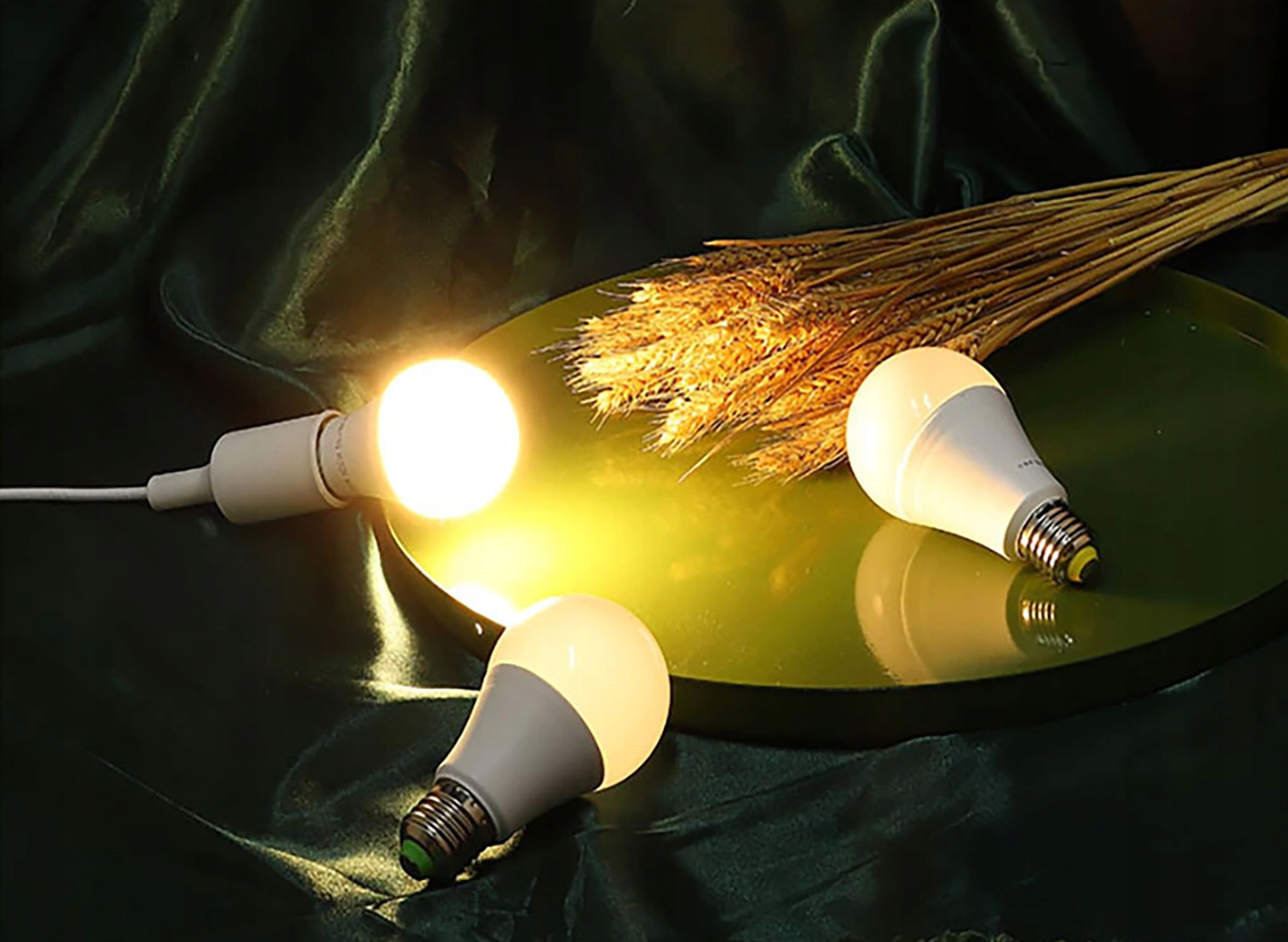 Żarówka LED E27 A60 12W 1200lm 3 BARWY LEDLUX Rodzaj gwintu E27