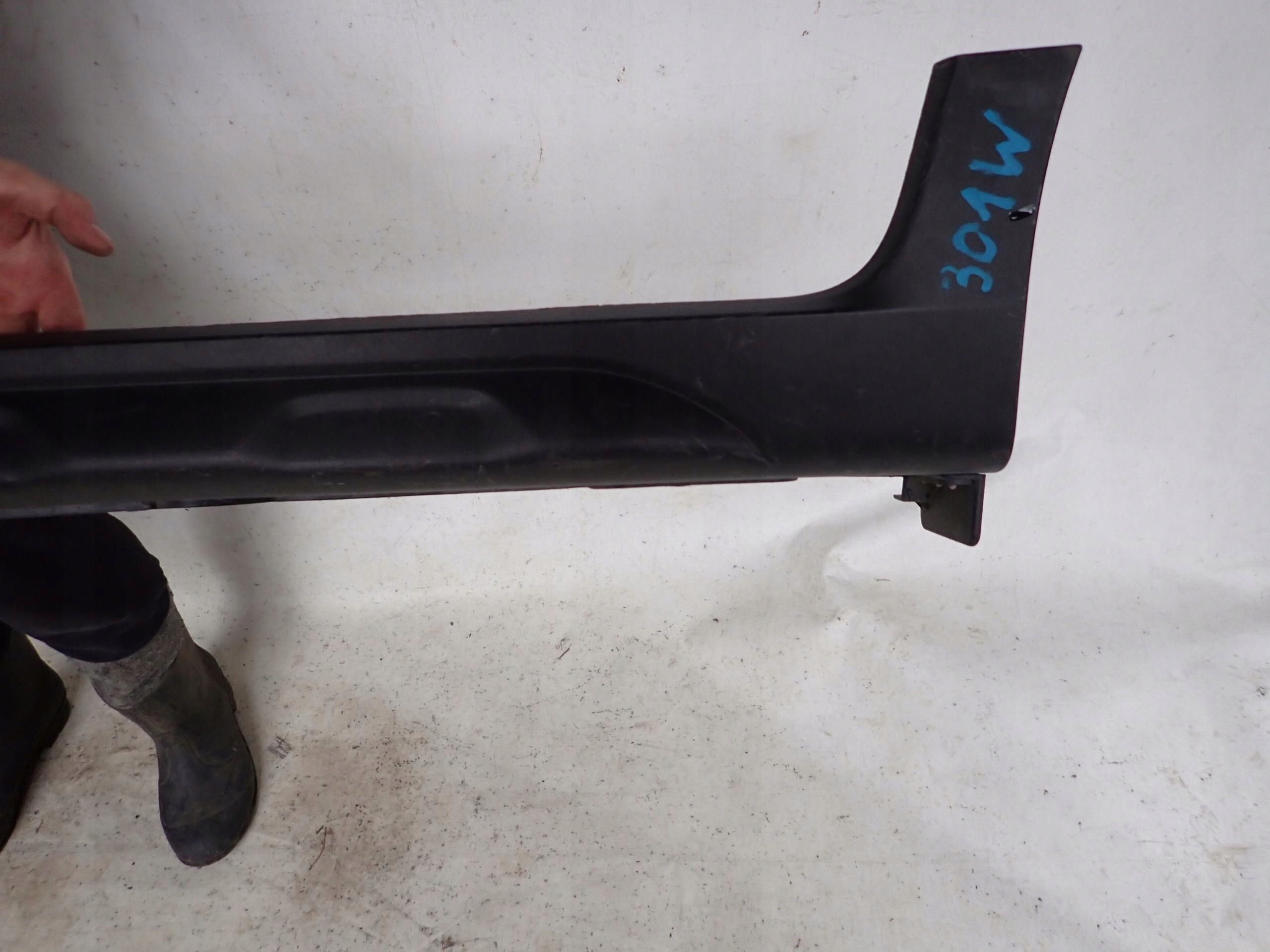 HYUNDAI I20 ACTIVE CROSS moulding threshold left threshold 87753-C8700