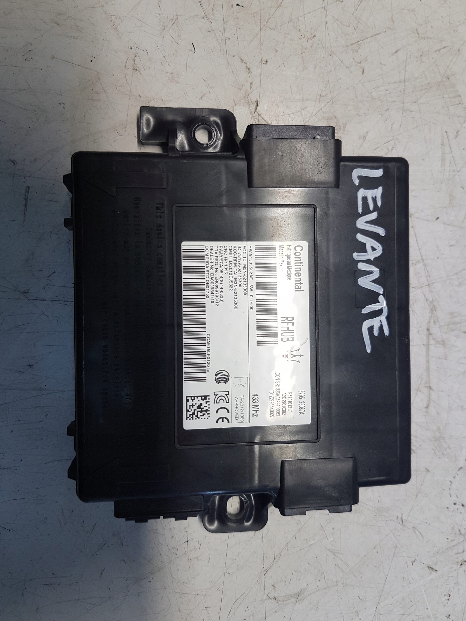 MASERATI LEVANTE module unité de commande électronique uce 670101217