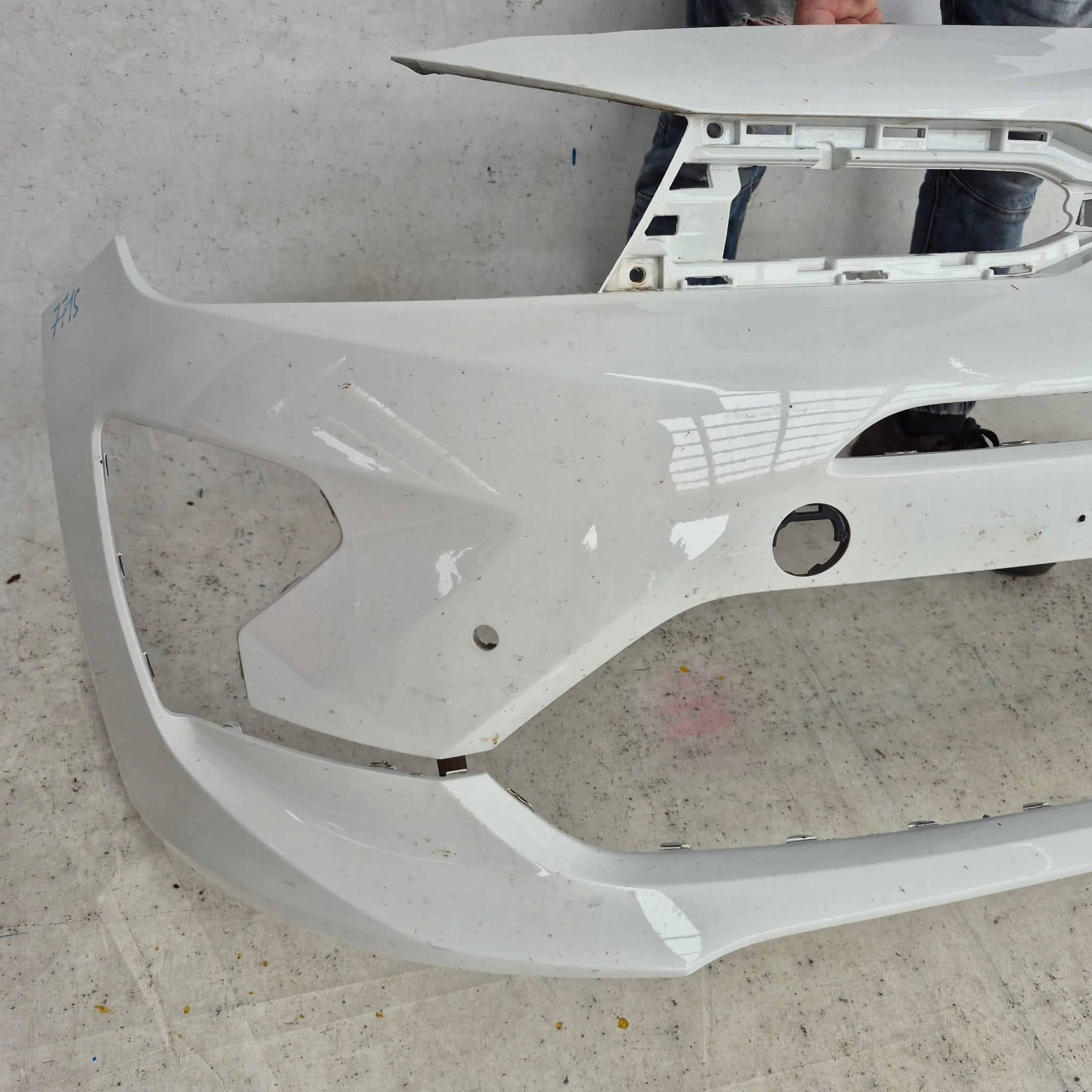 KIA RIO IV 4 LIFT 21- bumper front front PDC