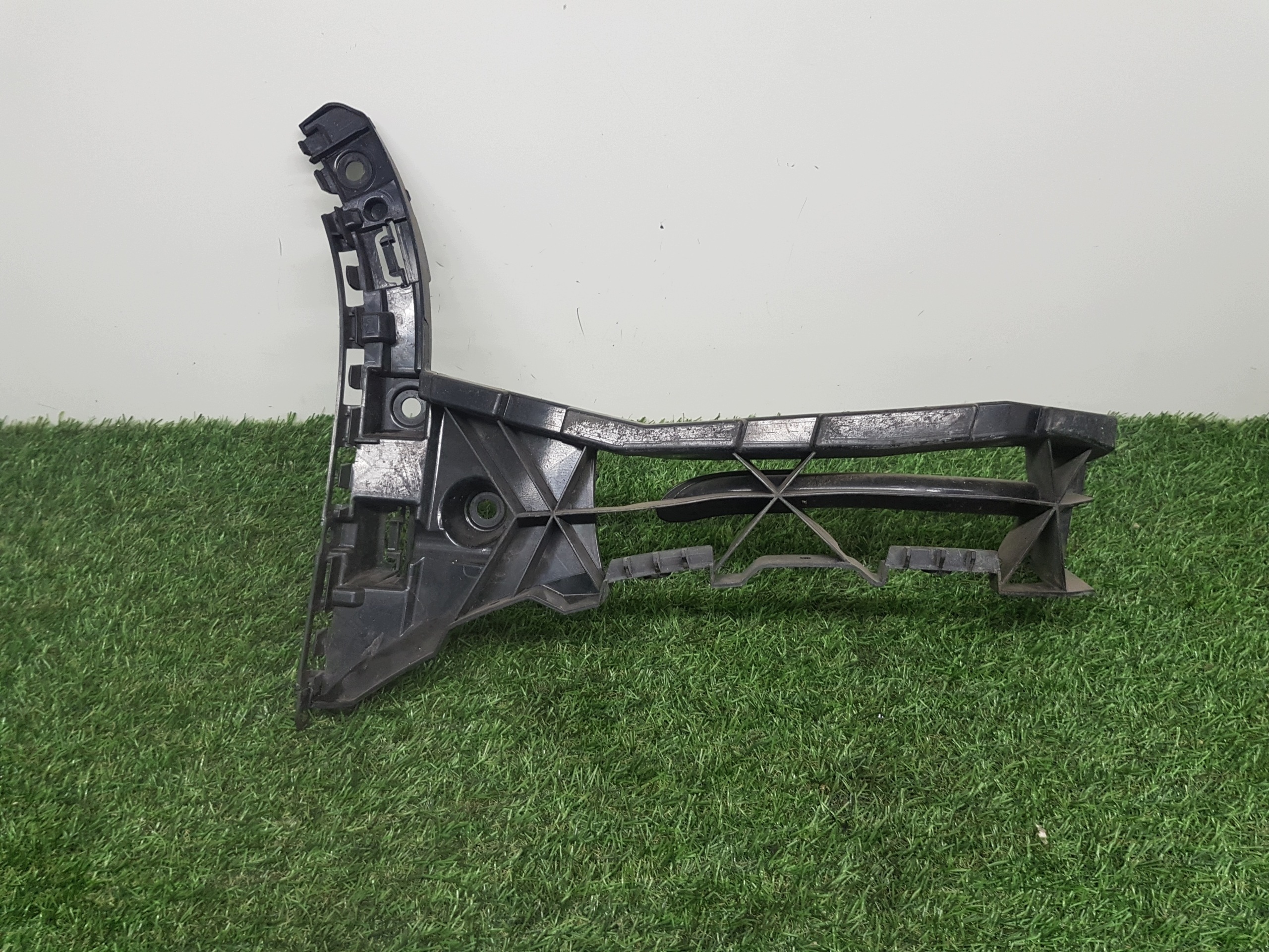 bumper bracket left rear part MERCEDES-BENZ W205 AMG