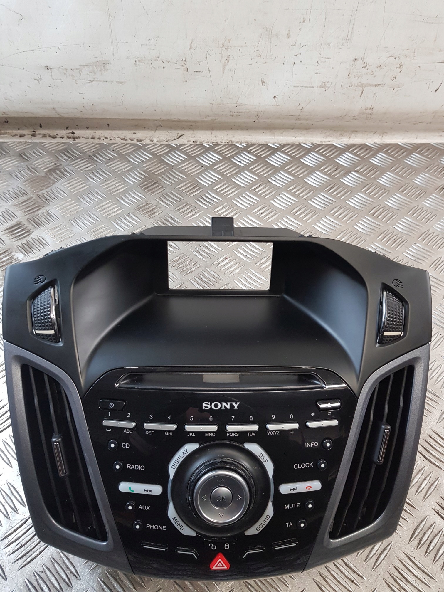 PANEL RADIA SONY + KRATKI + frame BM5118835BH FORD FOCUS MK3 13R