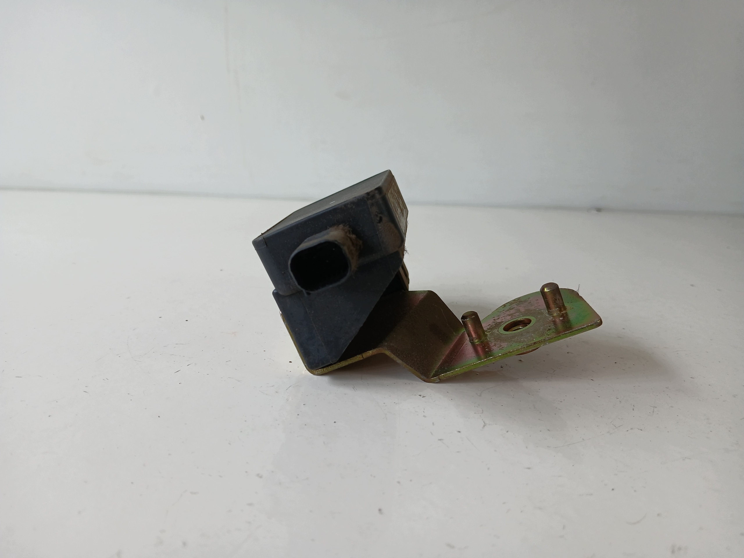 VW GOLF IV AUDI A3 8L BORA OCTAVIA and sensor ABS 1J0907657A 1J1907637A