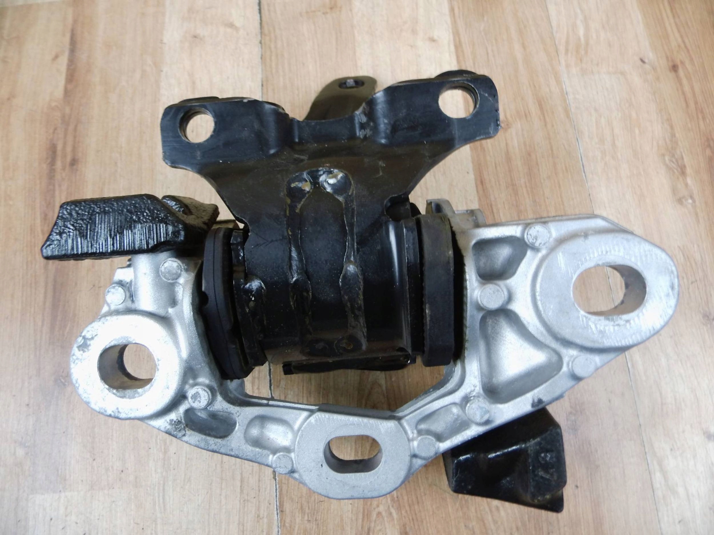 Mazda CX-5 II KF 2.0 petrol console holder holder engine mount