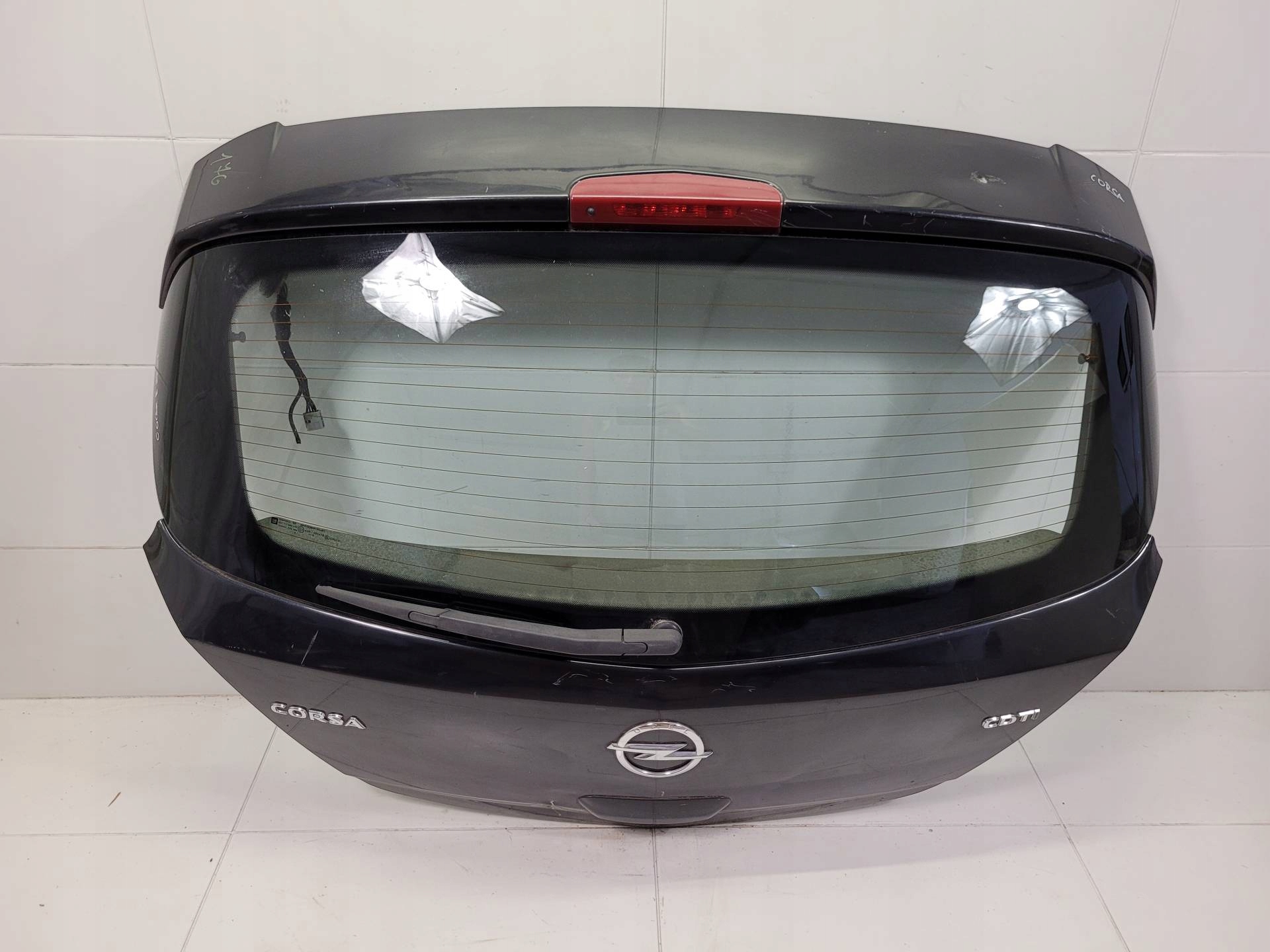 rear trunk door boot Opel Corsa 2013