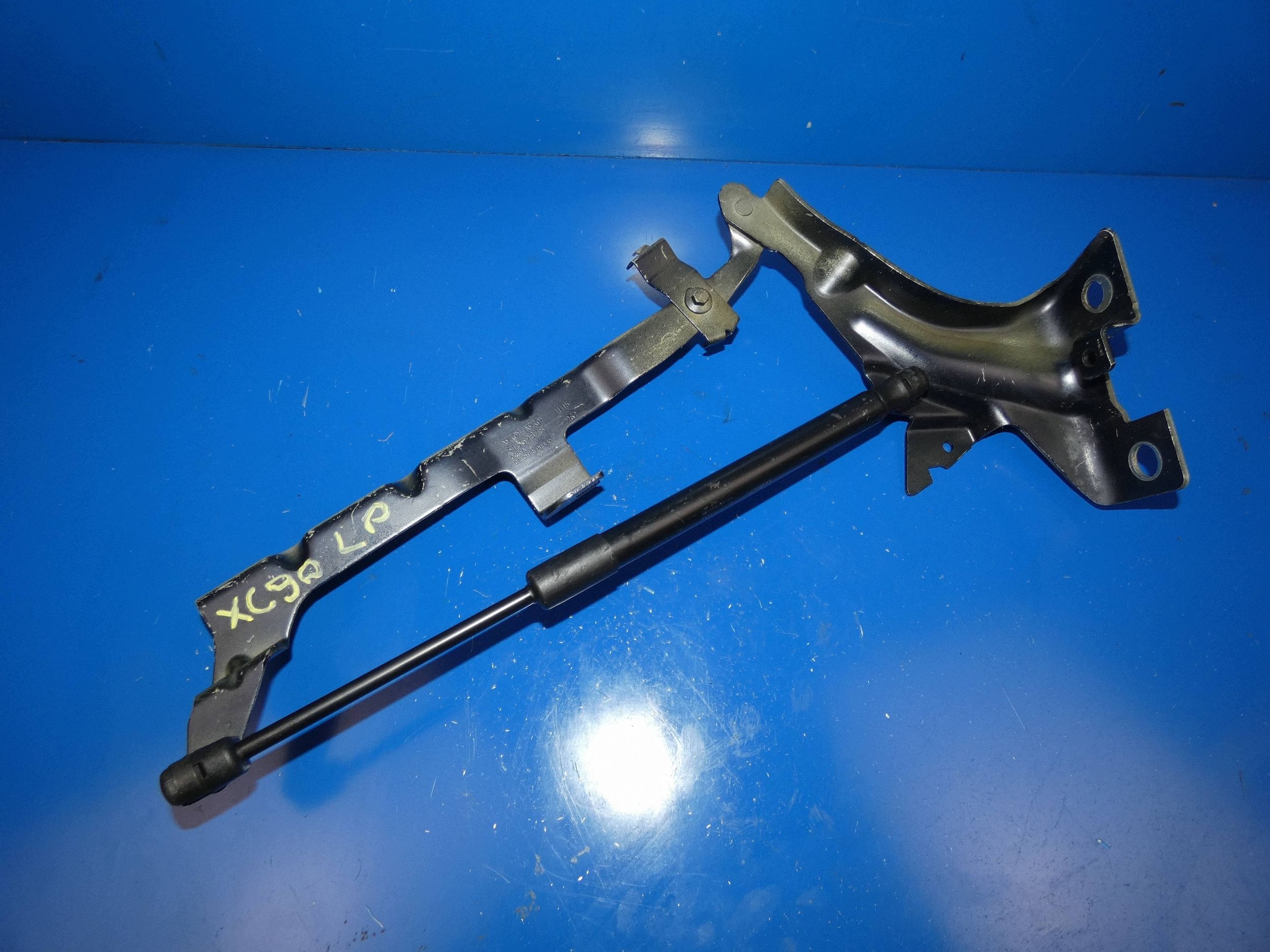 VOLVO XC90 II hinge bonnets POKRYWY damper left front