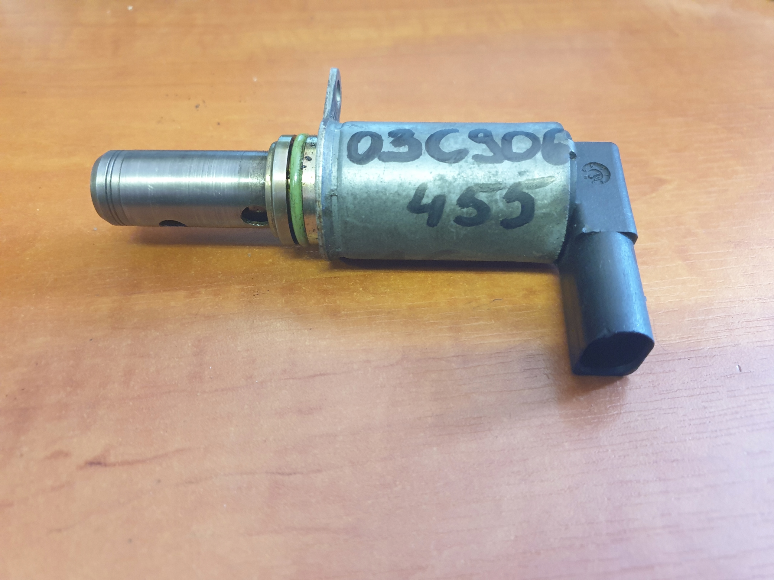 Vanne Arbre à cames AUDI VW 03C906455 1.6