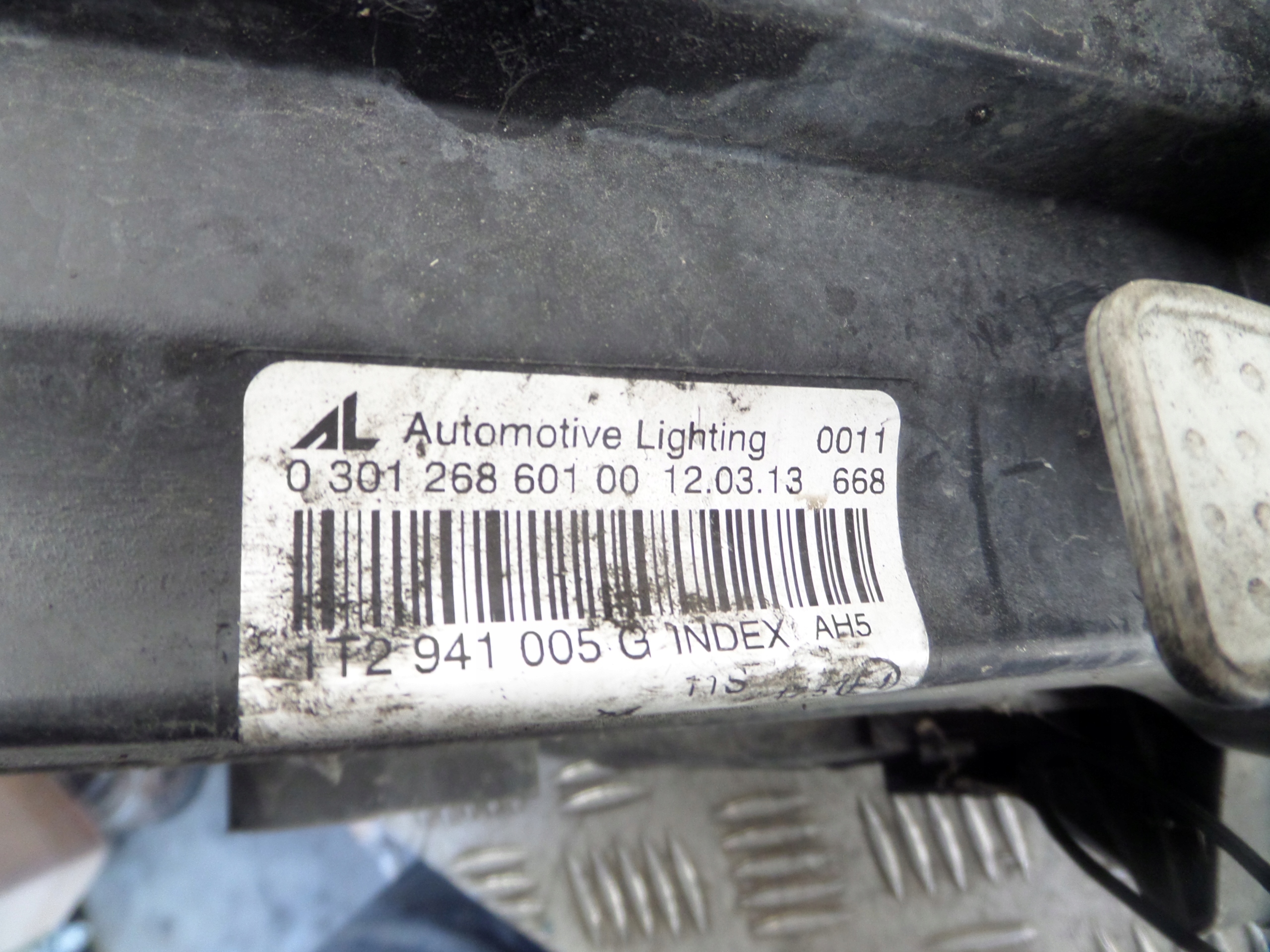 VW TOURAN light left front front 1T2941005G