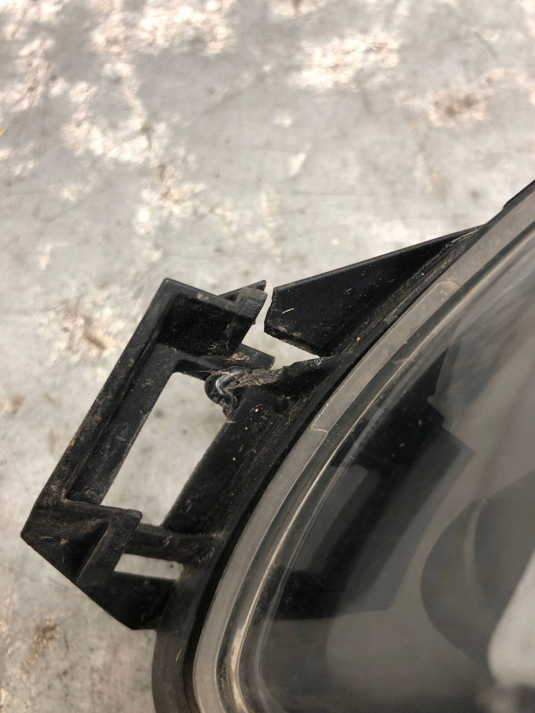 fog light right front OPEL INSIGNIA A 13226829