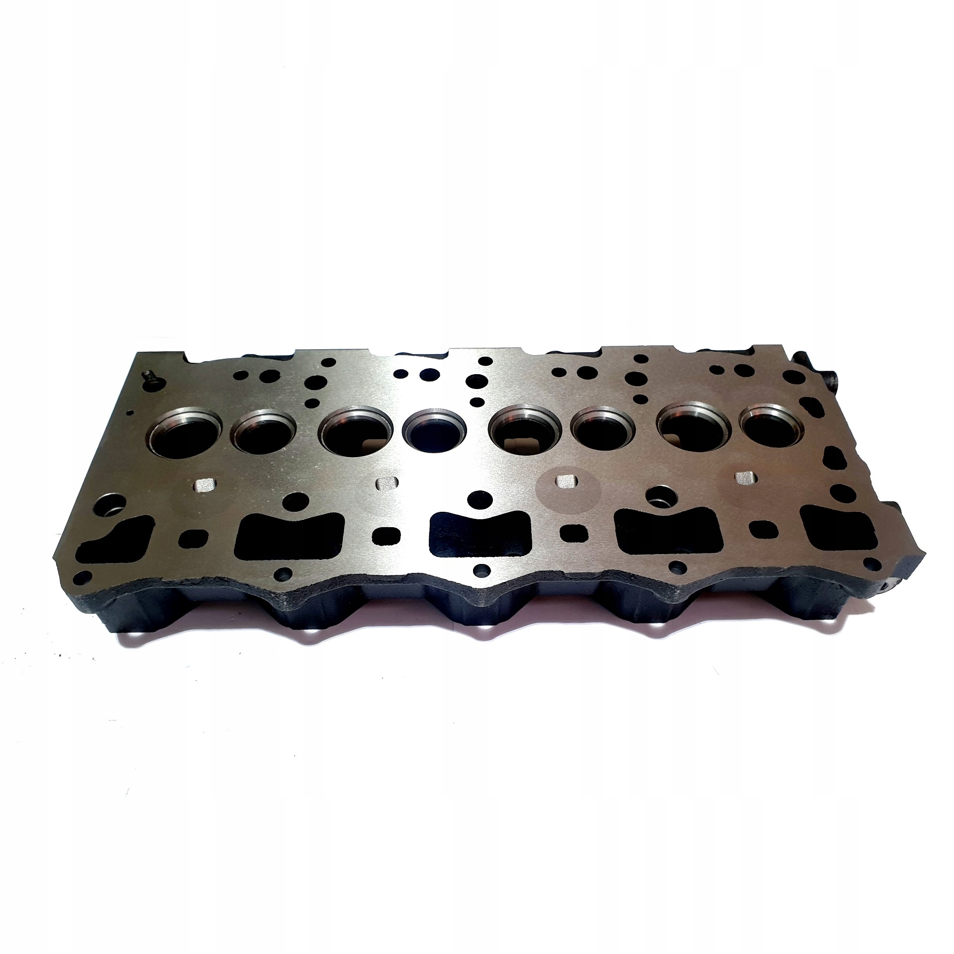 070297 - Головка двигуна Isuzu 4le1