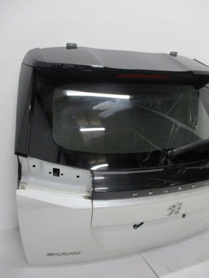 Klapa tylna PEUGEOT 2008 II 20R KAMERA GT-LINE Typ samochodu Samochody osobowe