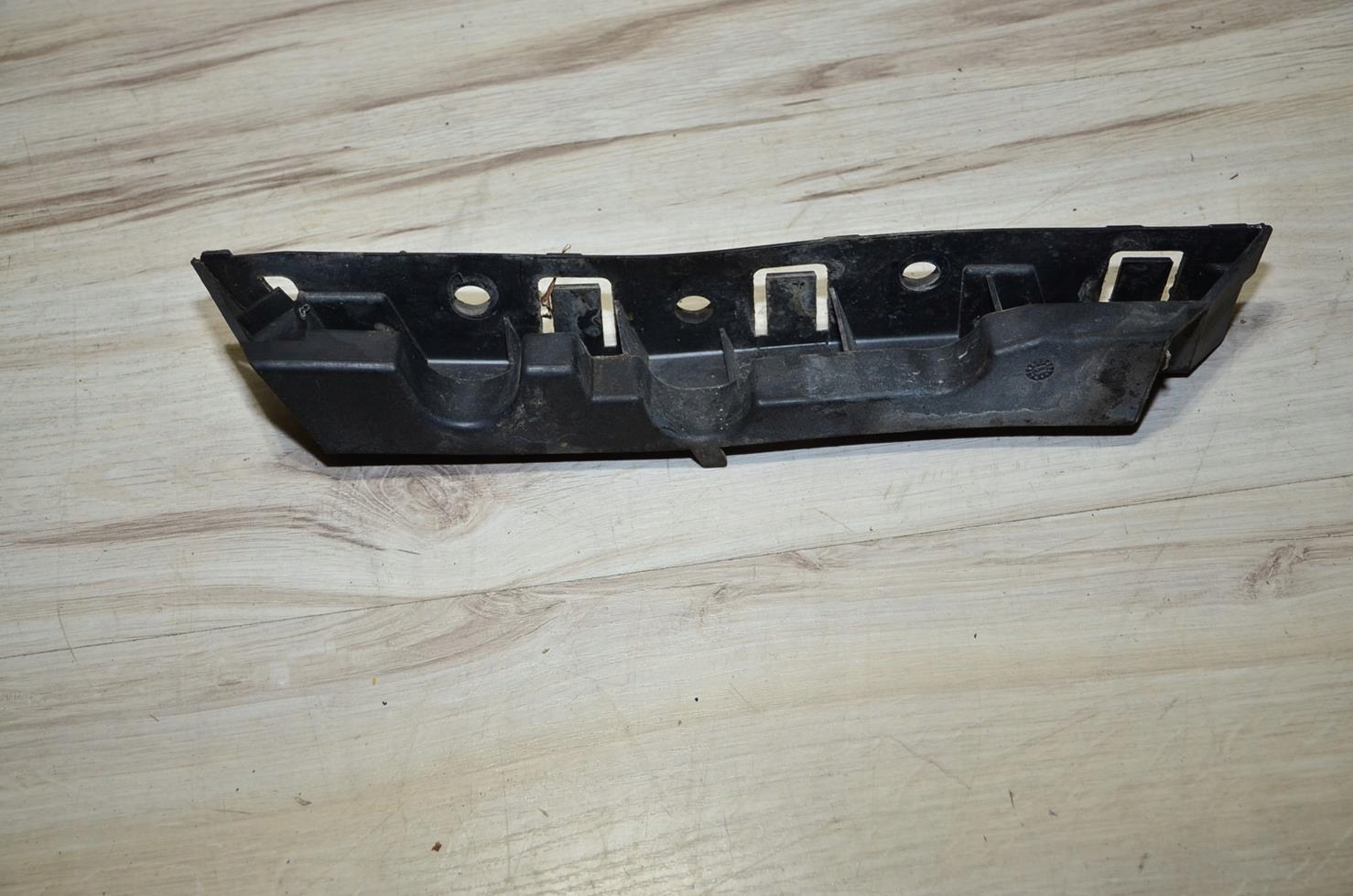 support right rear part kombi Citroen C5 X7 III Lift