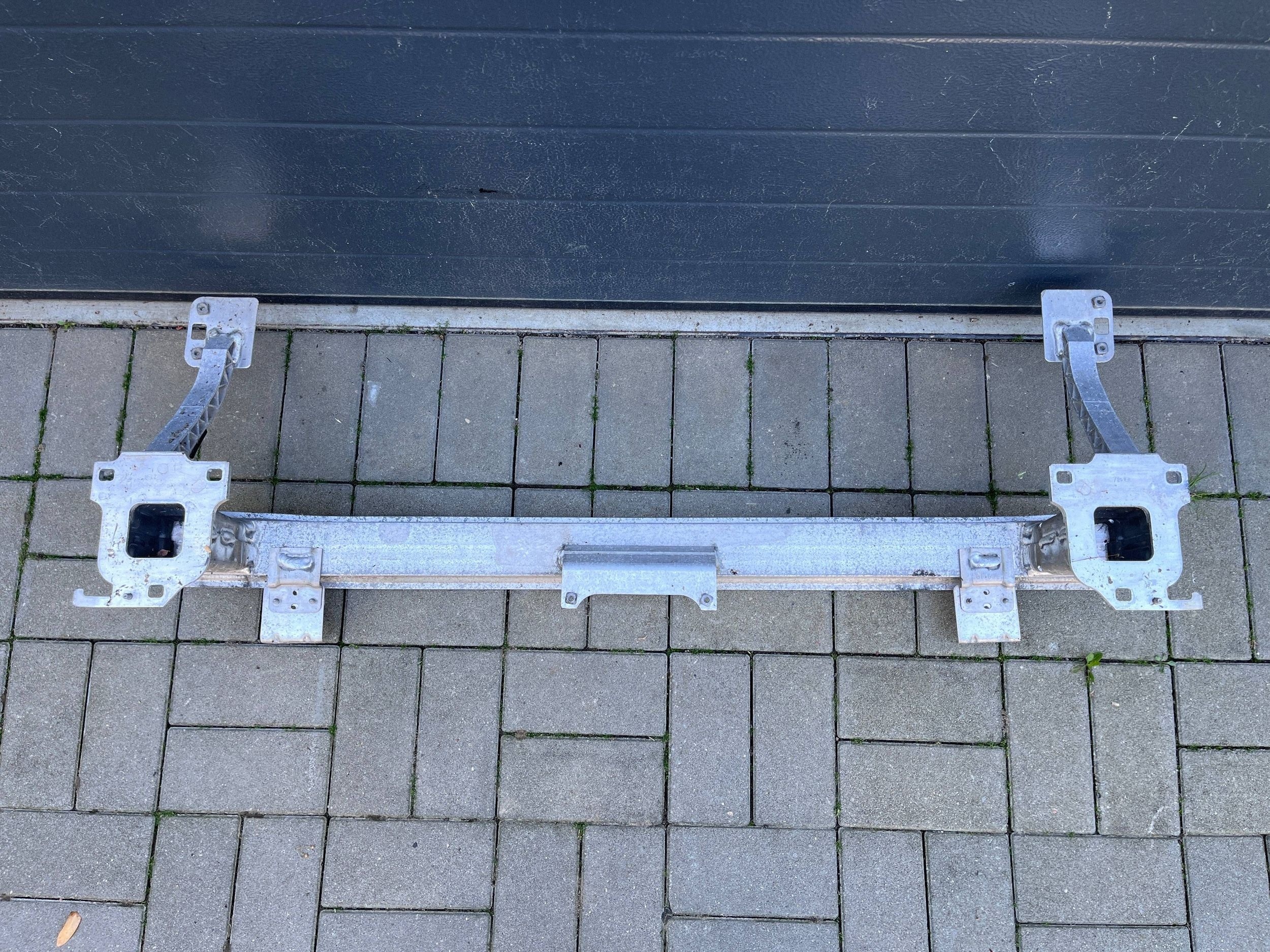 PEUGEOT 2008 e 13- Traversa TRAVERSA paraurti Anteriore 9678452480