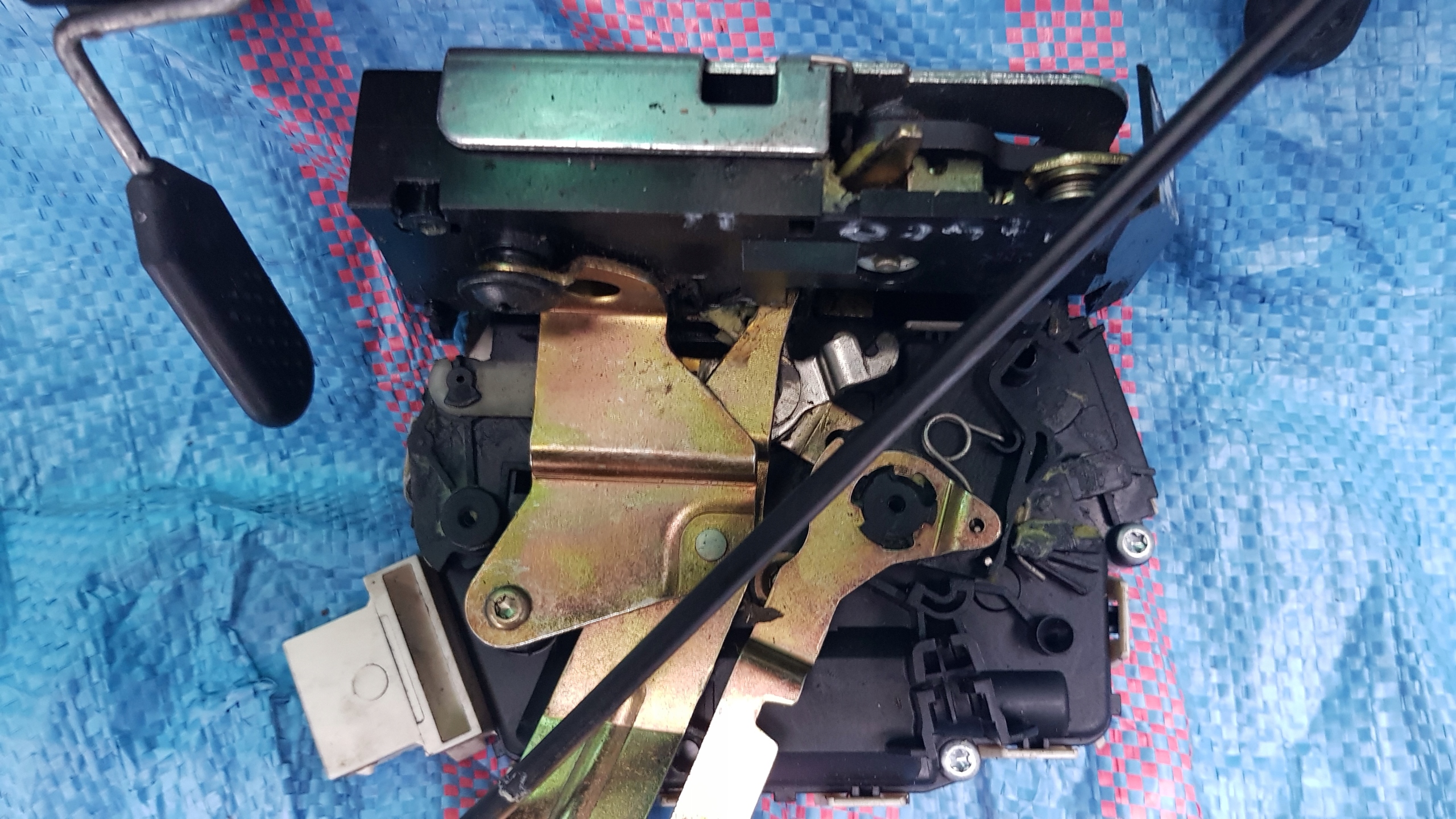 Land Rover Discovery II 2 Zamek klapy Tył tylny 00000001 za 450 zł z