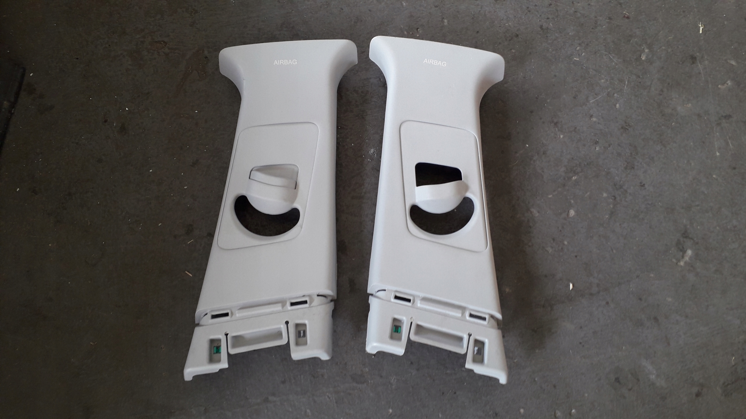 HYUNDAI I20 III 2020-крышка стойки верхняя стойка