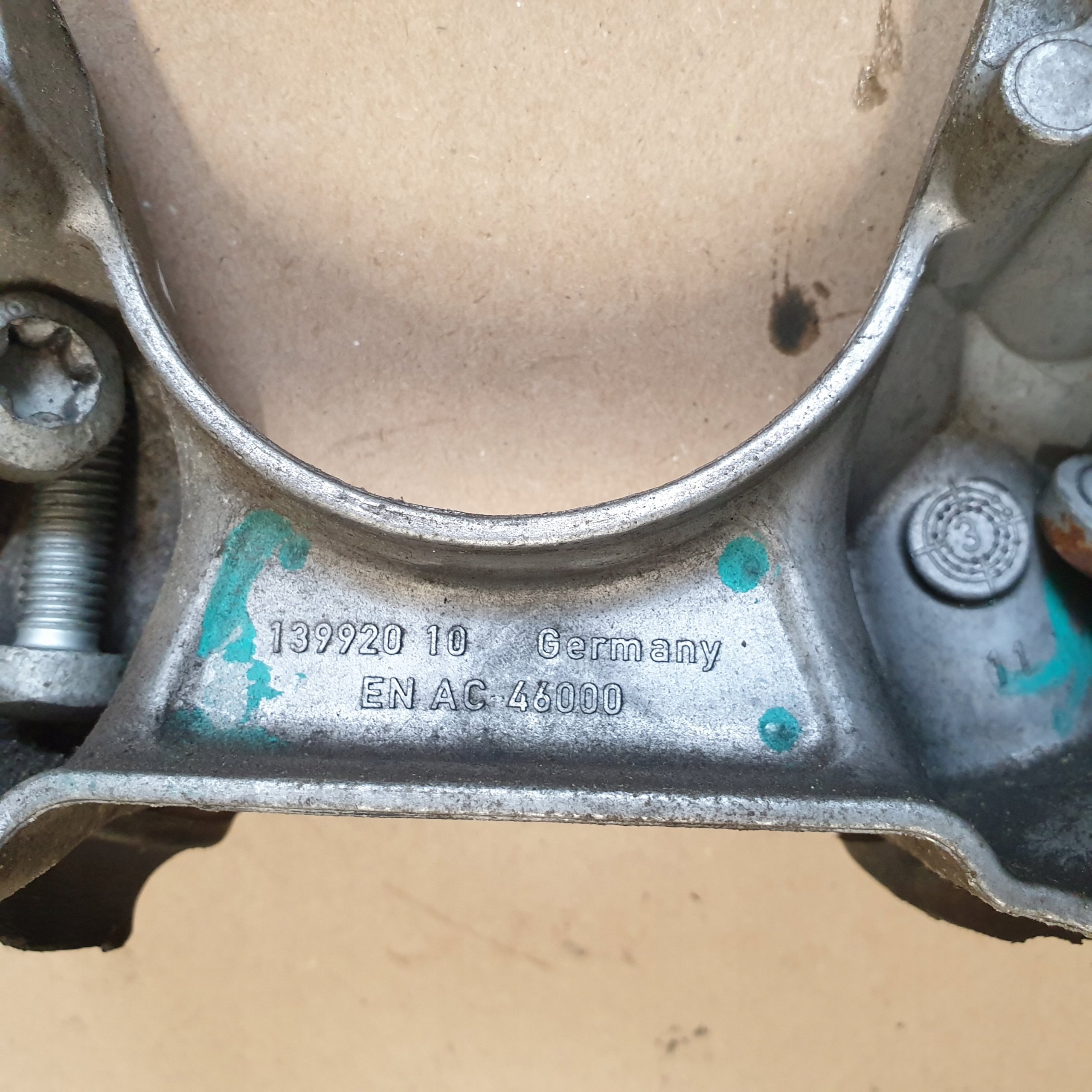 Consolle cambio ingranaggi Supporto BMW 1 E87 AUTOMAT OE