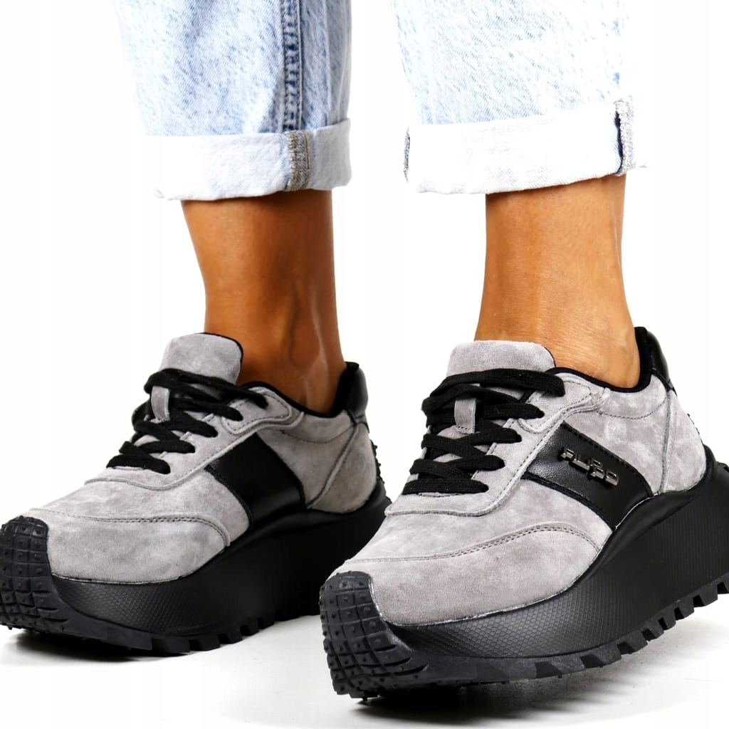 Šedé Grafitové Kožené Polobotky Na Silné Podrážce A Platformě