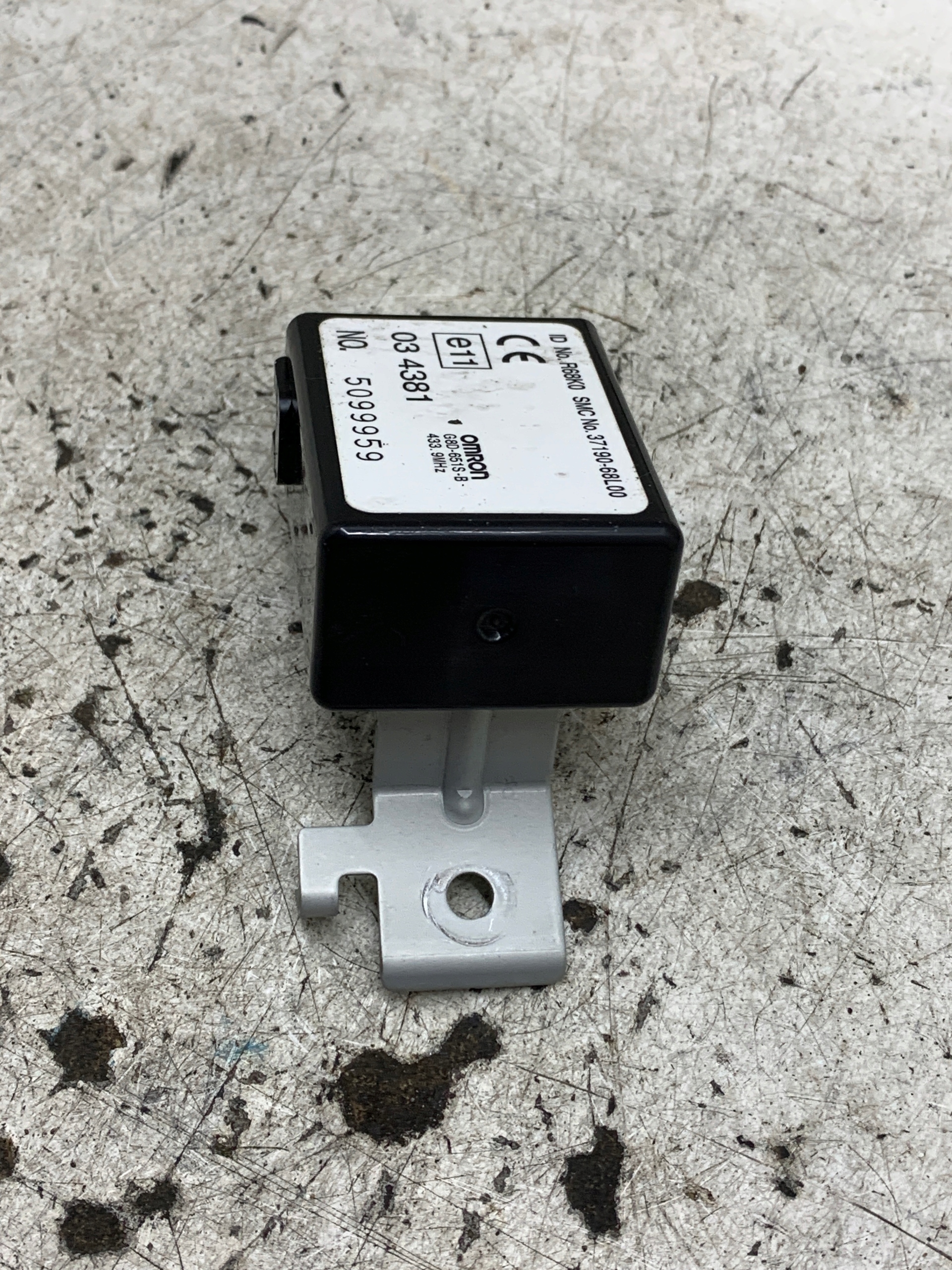 module control unit ASSY 37190-68L00 SUZUKI SWIFT MK7 (2010-2013) 1.3 DDIS