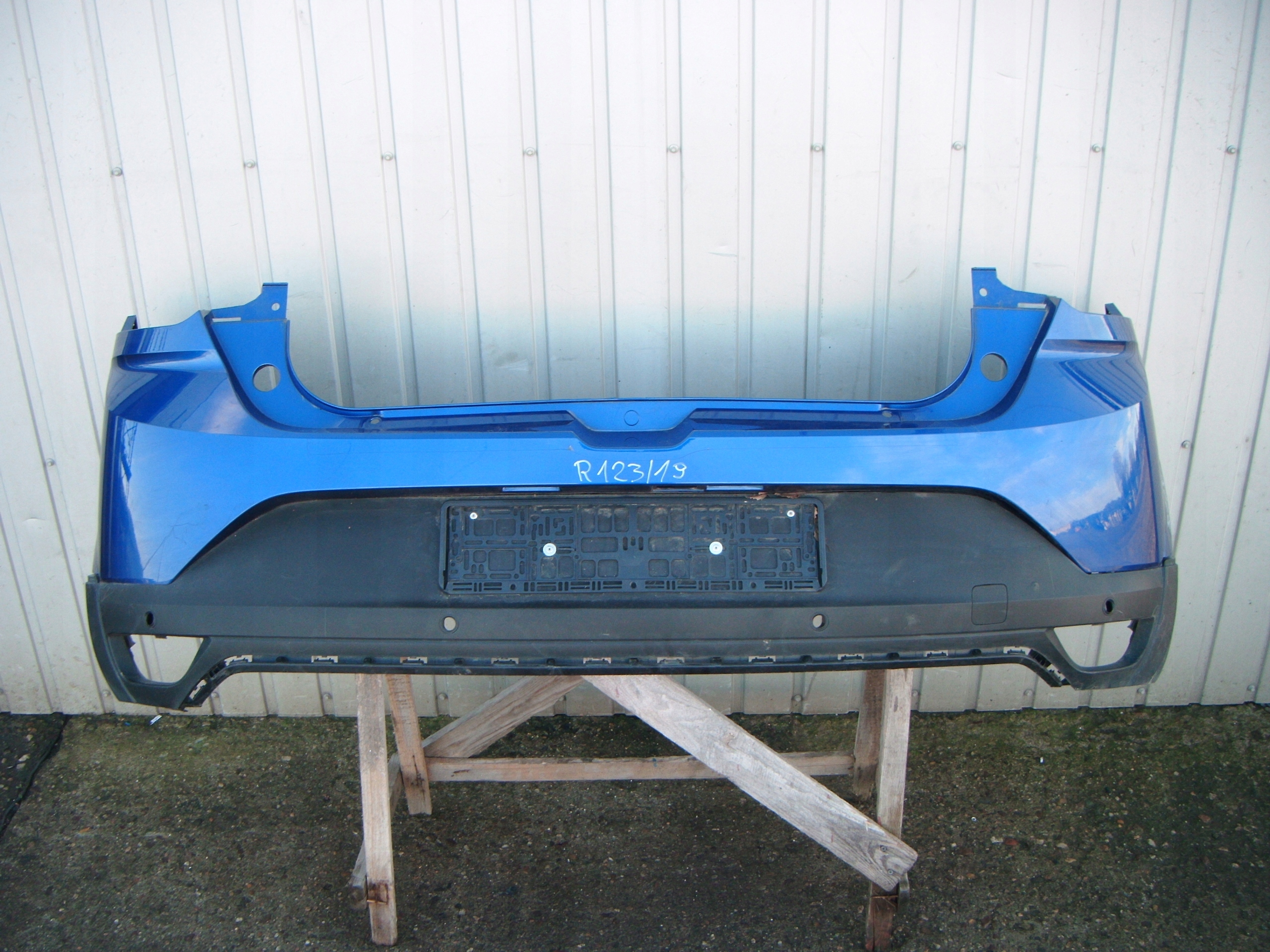 DACIA SANDERO III 3 STEPWAY 20- ZDERZAK TYŁ