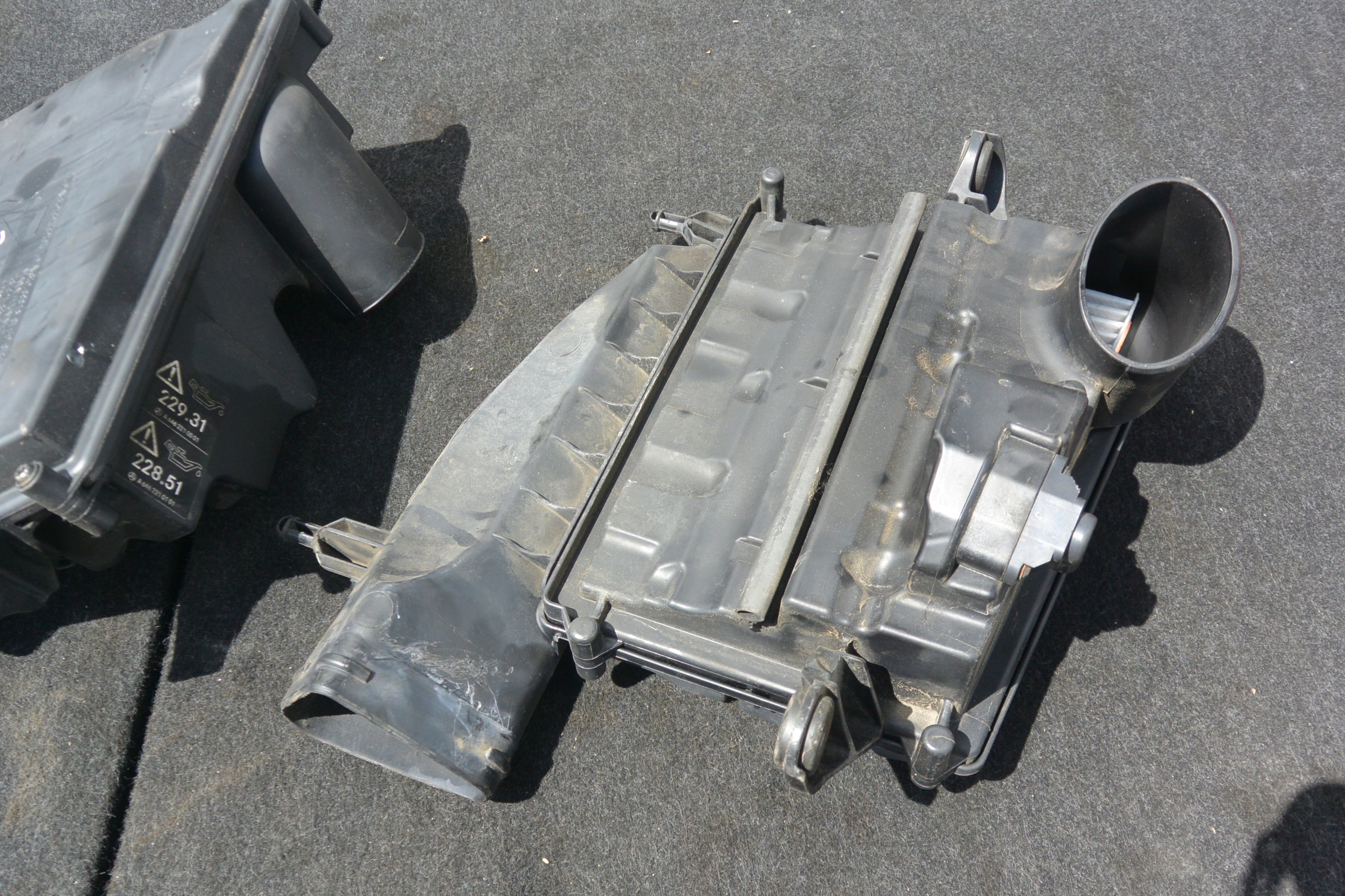 GEHÄUSE FILTER LUFT KPL 3.0 V6 OM642 MERCEDES W211 W219