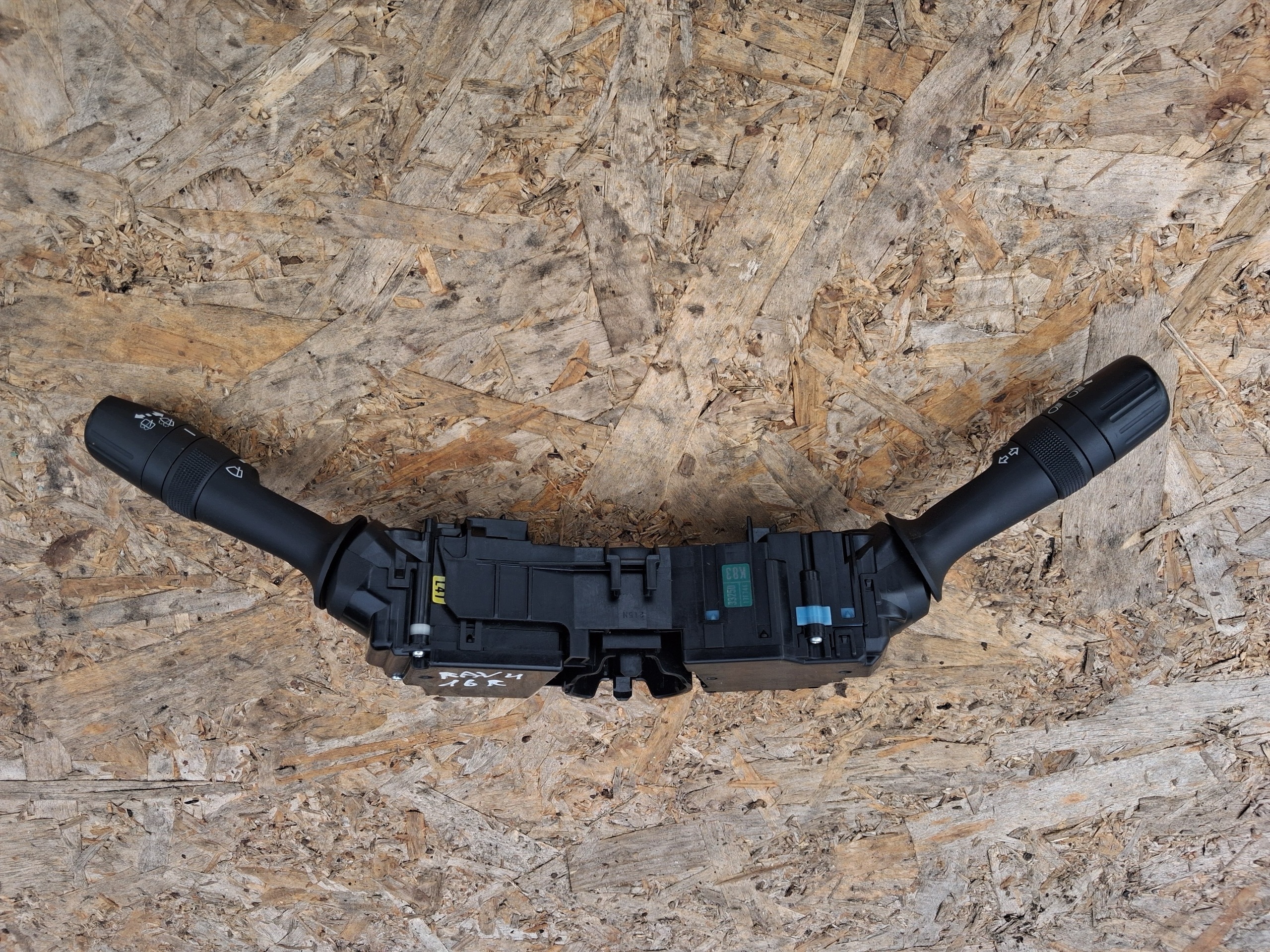 DEVIO LUCI TERGICRISTALLO TERGI DEVIO LUCI DEVIO TOYOTA RAV4 IV 3325017F744
