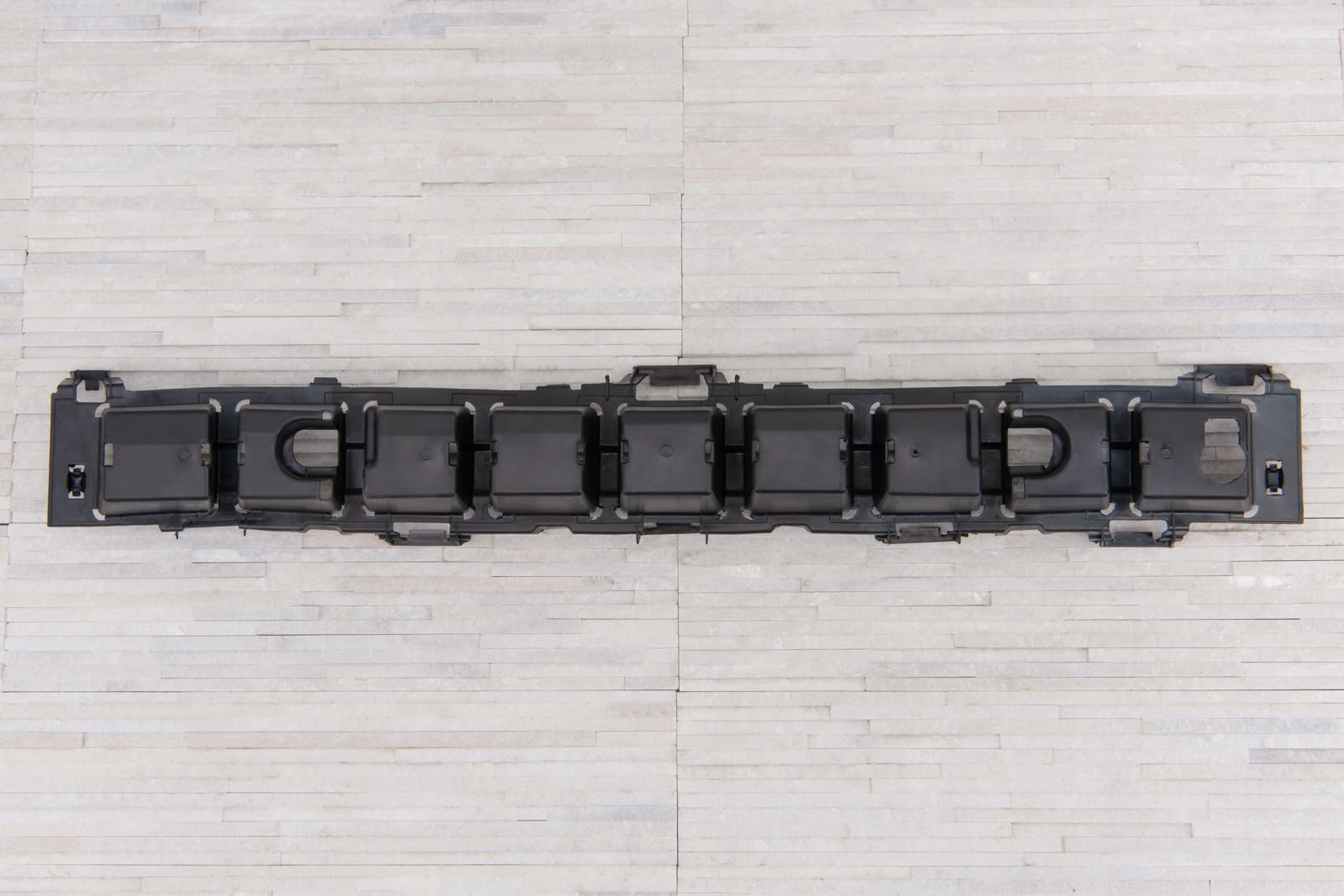 JEEP RENEGADE BU 2015-18 ABSORBER PRZEDNI ZDERZAK Strona zabudowy przód