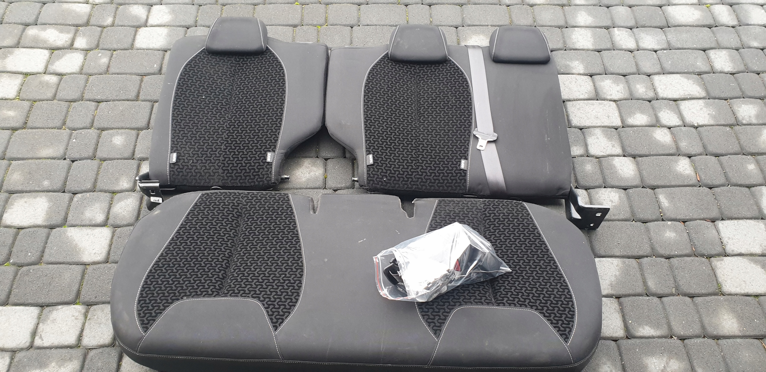 Sitze Gurten CITROEN C3 II 2010