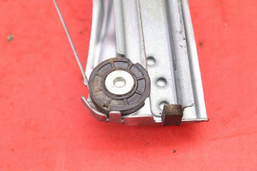 window regulator right front EU 807209299R DACIA SANDERO 2 II 13-16