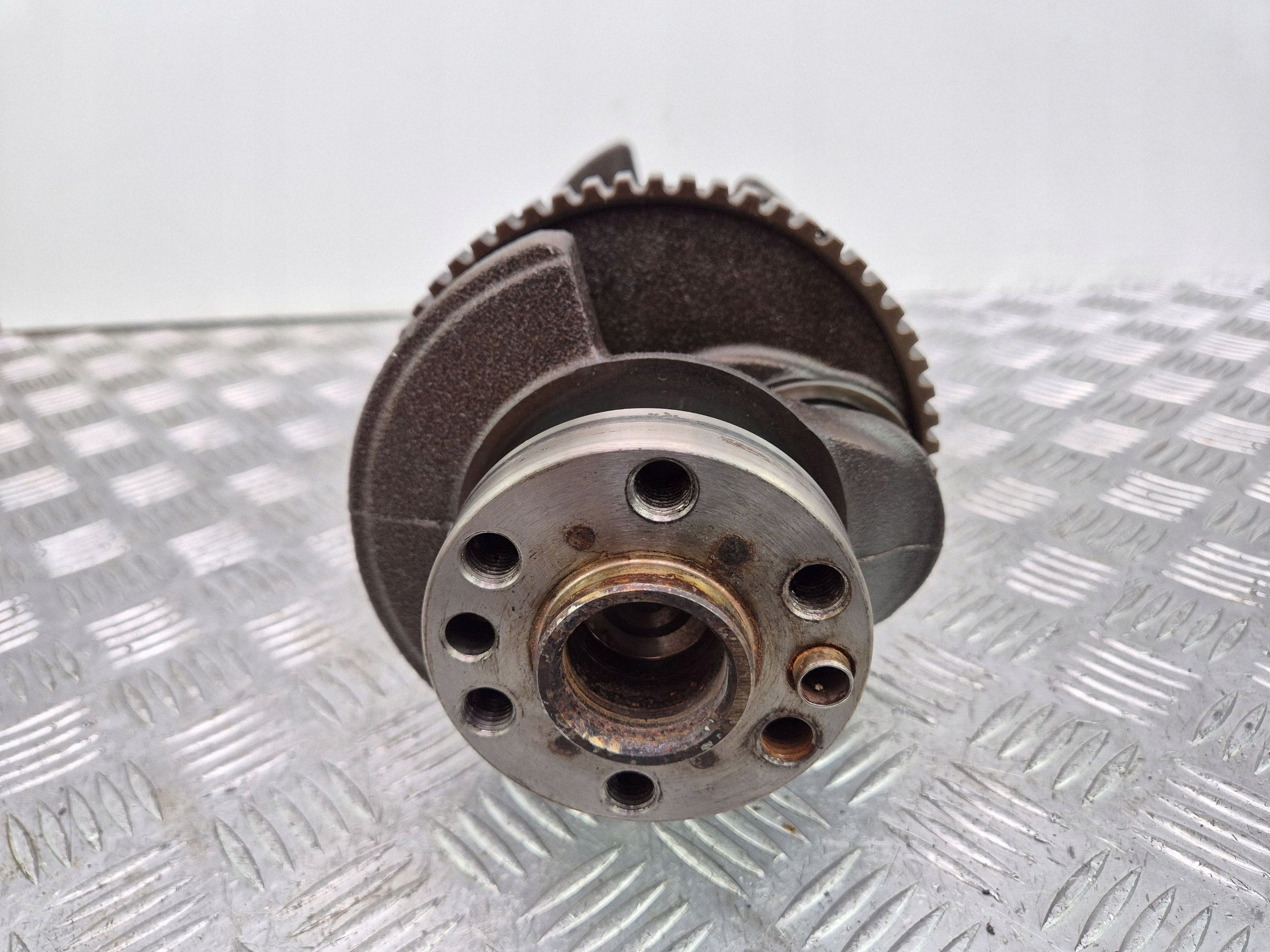 crank BMW 3 E90 E91 320i 51222324252 N43B20AA