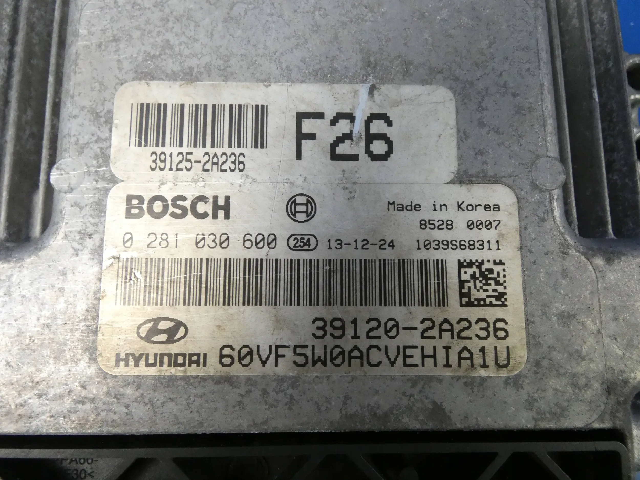 Hyundai i40 1.7 CRDI computer control unit of the engine