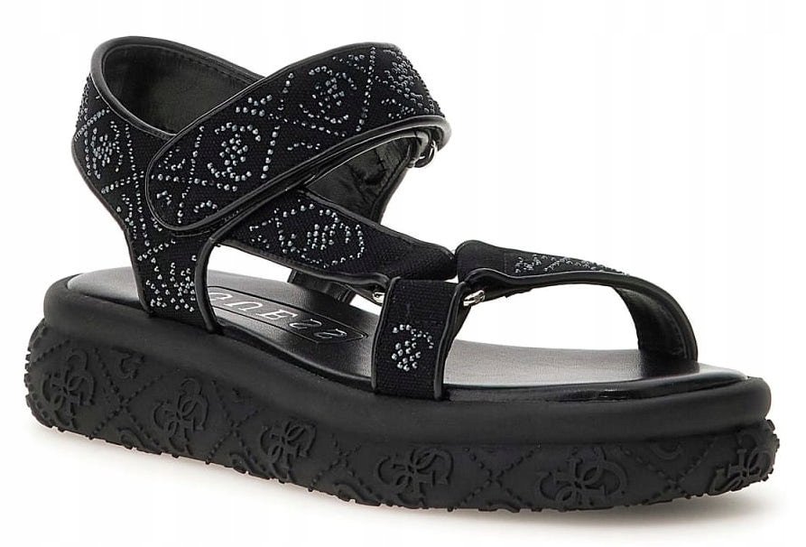 Guess černé dámské sportovní sandály na nízké platformě 37