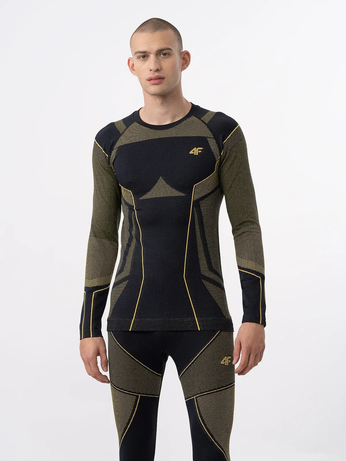 BIELIZNA TERMOAKTYWNA MĘSKA 4F KOMPLET NA ZIMĘ GÓRA DÓŁ CIEPŁA ZESTAW Marka 4F