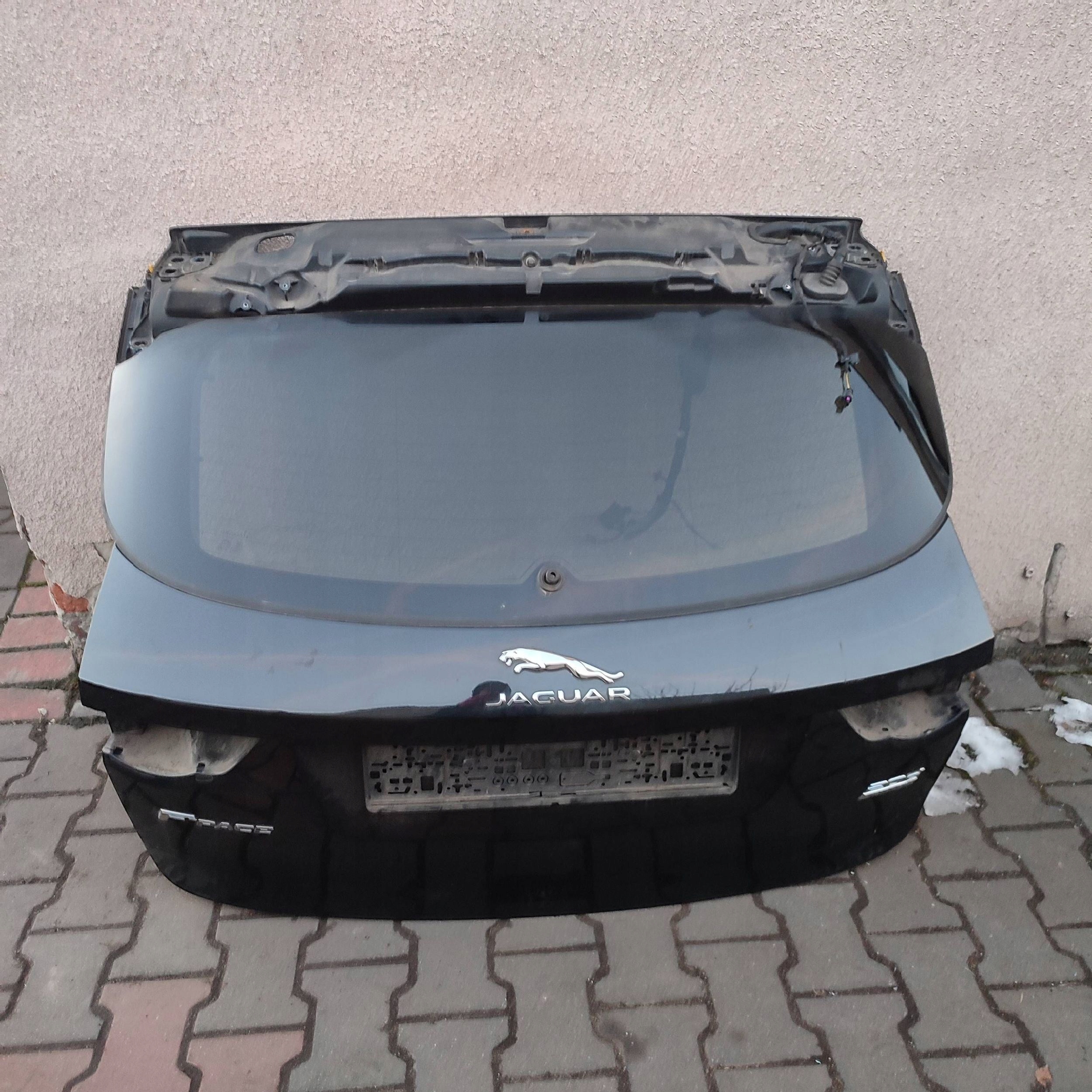 trunk door boot Jaguar F-Pace