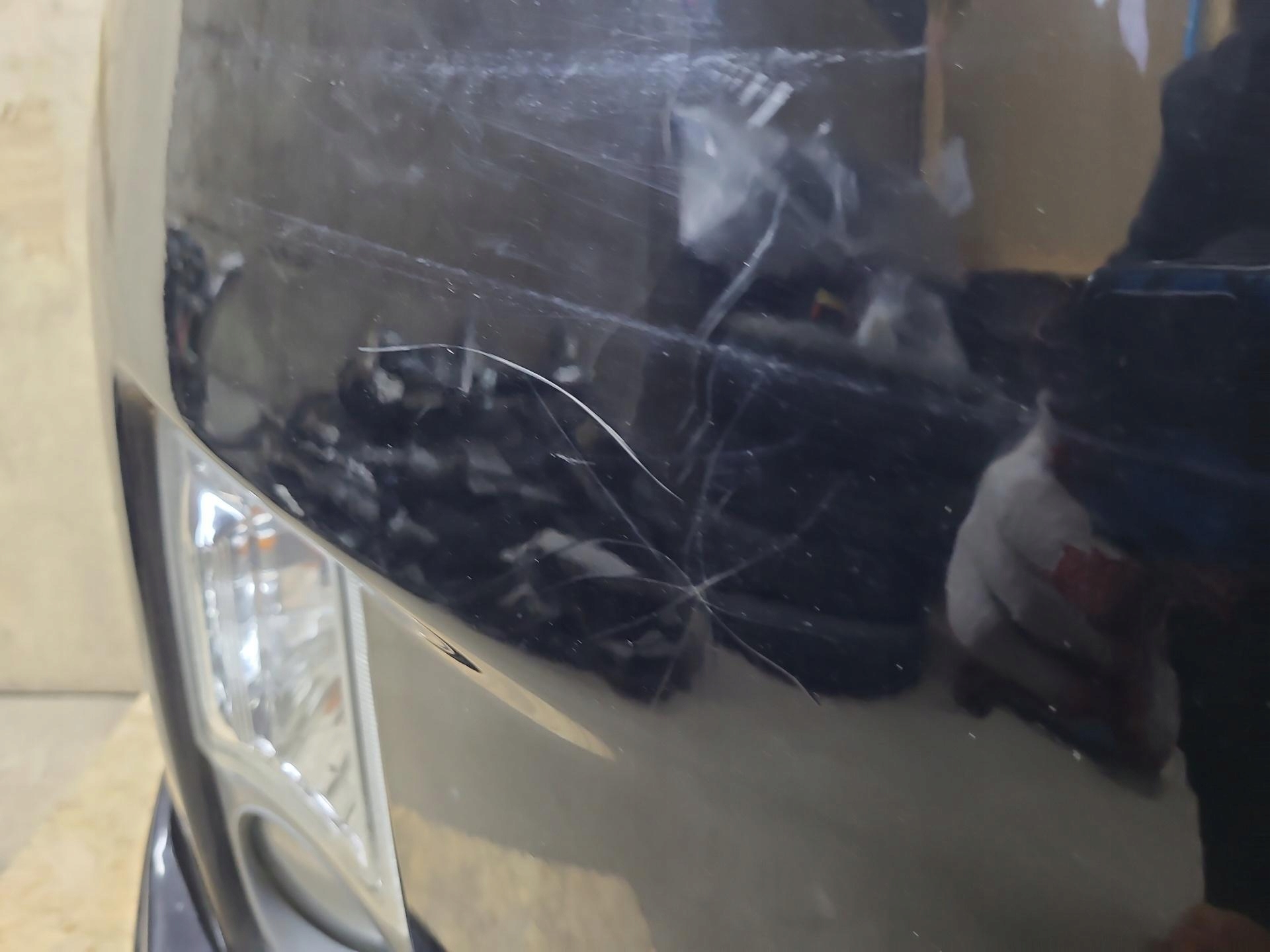bumper front Toyota Prius 3 XW30 2010