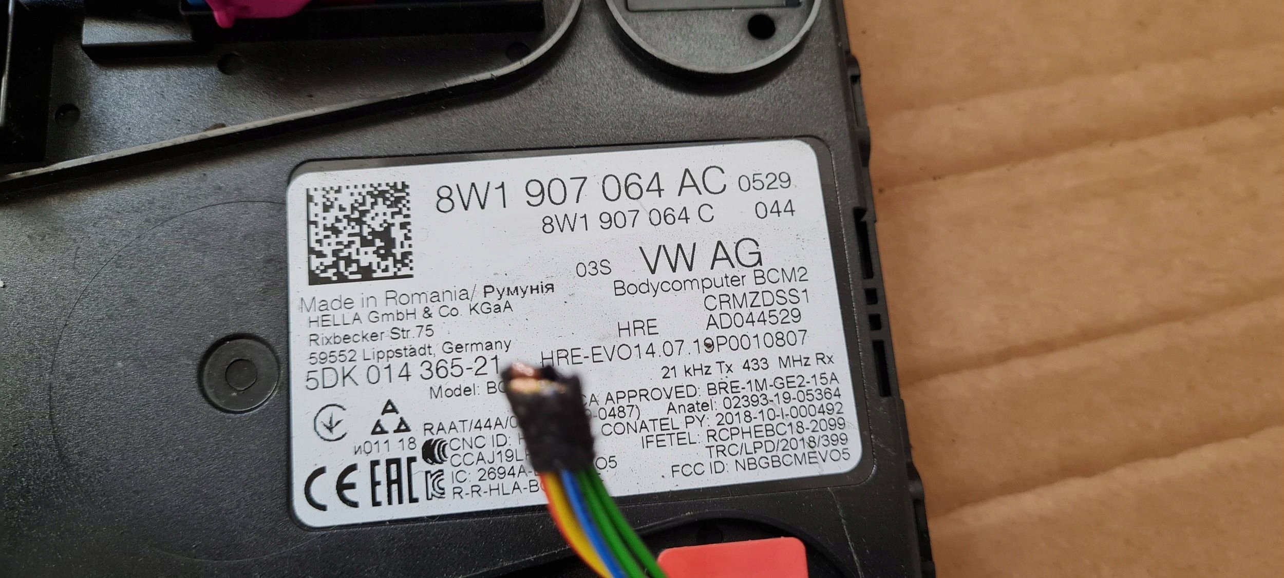 A4 B9 8W LIFT module control unit KOMFORTU WTYCZKI 8W1907064AC A5 8W