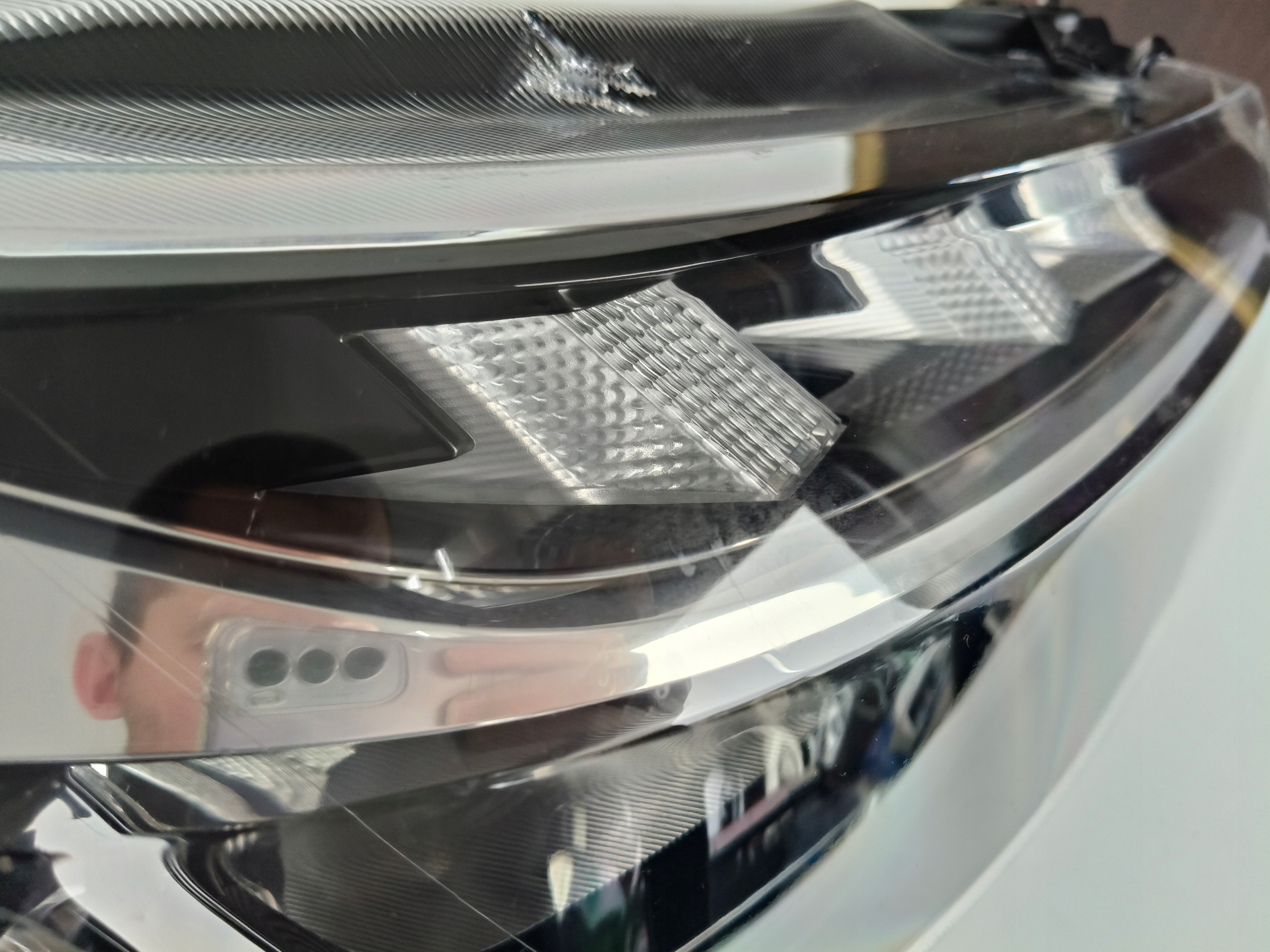 light right REFLEKTOR SUZUKI SX4 S-CROSS 22- FULL LED