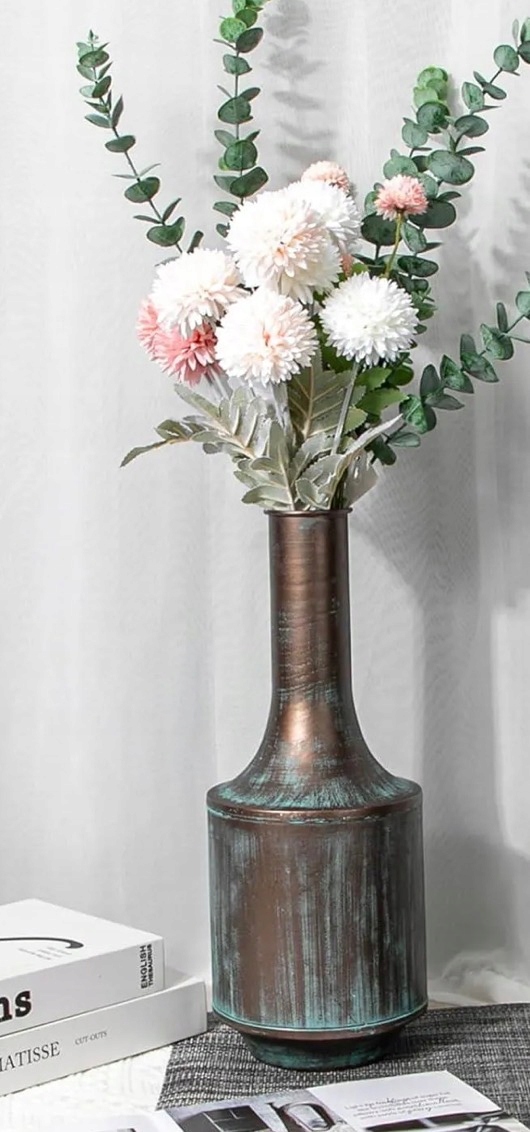 Kovová dekorativní váza 38 cm – rustikální vintage industriální váza