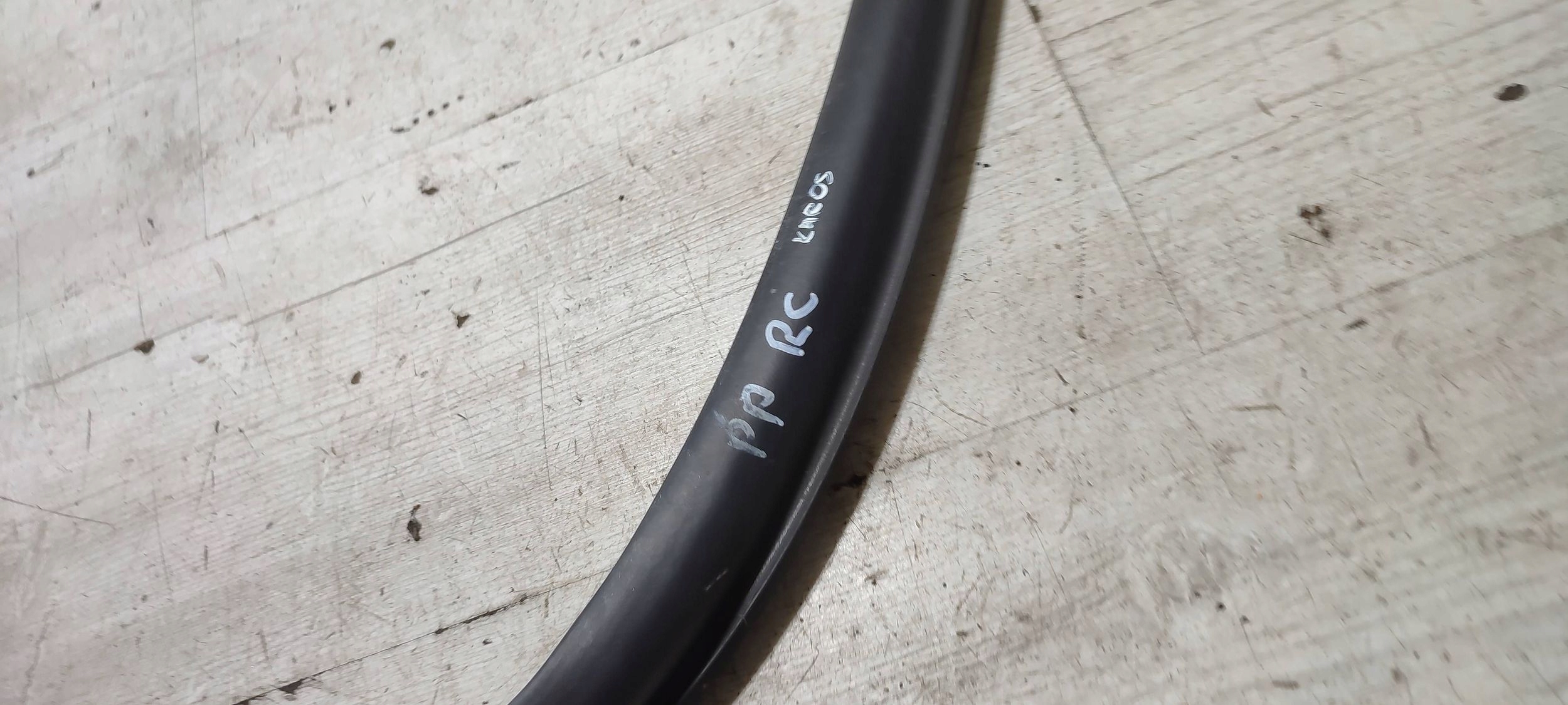 Lexus RC 2019 rubber gasket door right front