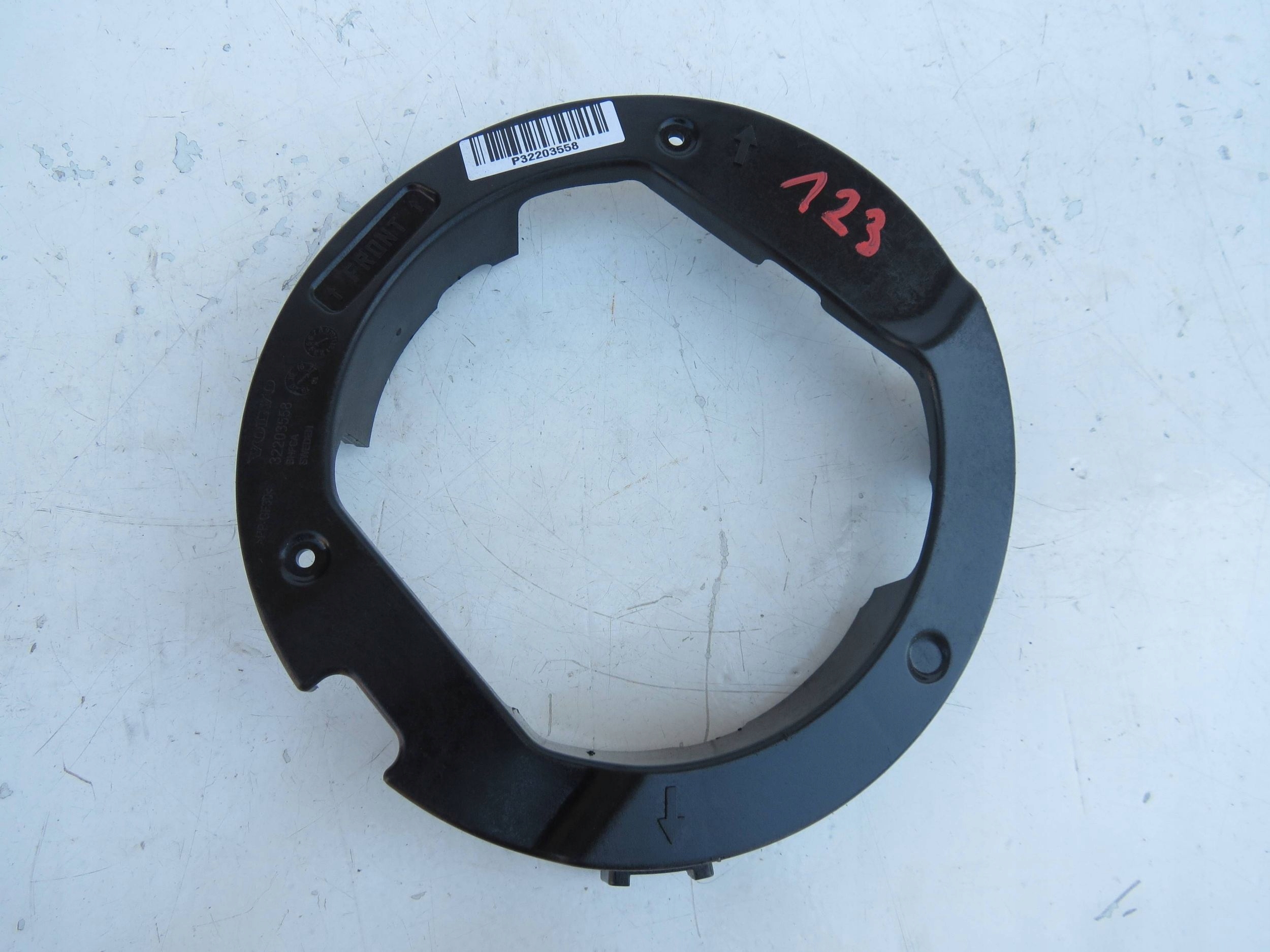Support plaque POMPY Carburant VOLVO XC60 II 2.0 T6 2017 32203558