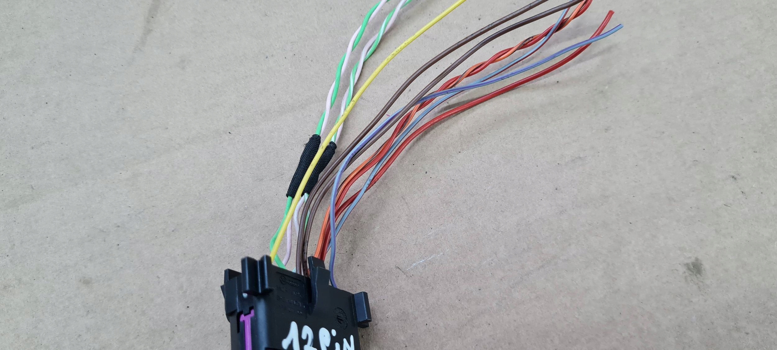 A5 8W connecting spoiler adapter OBD 3A0972695A A6 C7 C8 A7 4G A4 B8 S4 A4 B9 8W