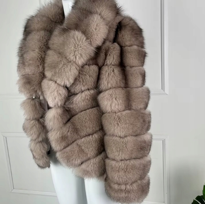 FUTRO NATURALNE PIĘKNY LIS ELEGANCKIE ZJAWISKOWE PIĘKNY MODEL NOWOŚĆ CUDO Rodzaj naturalne