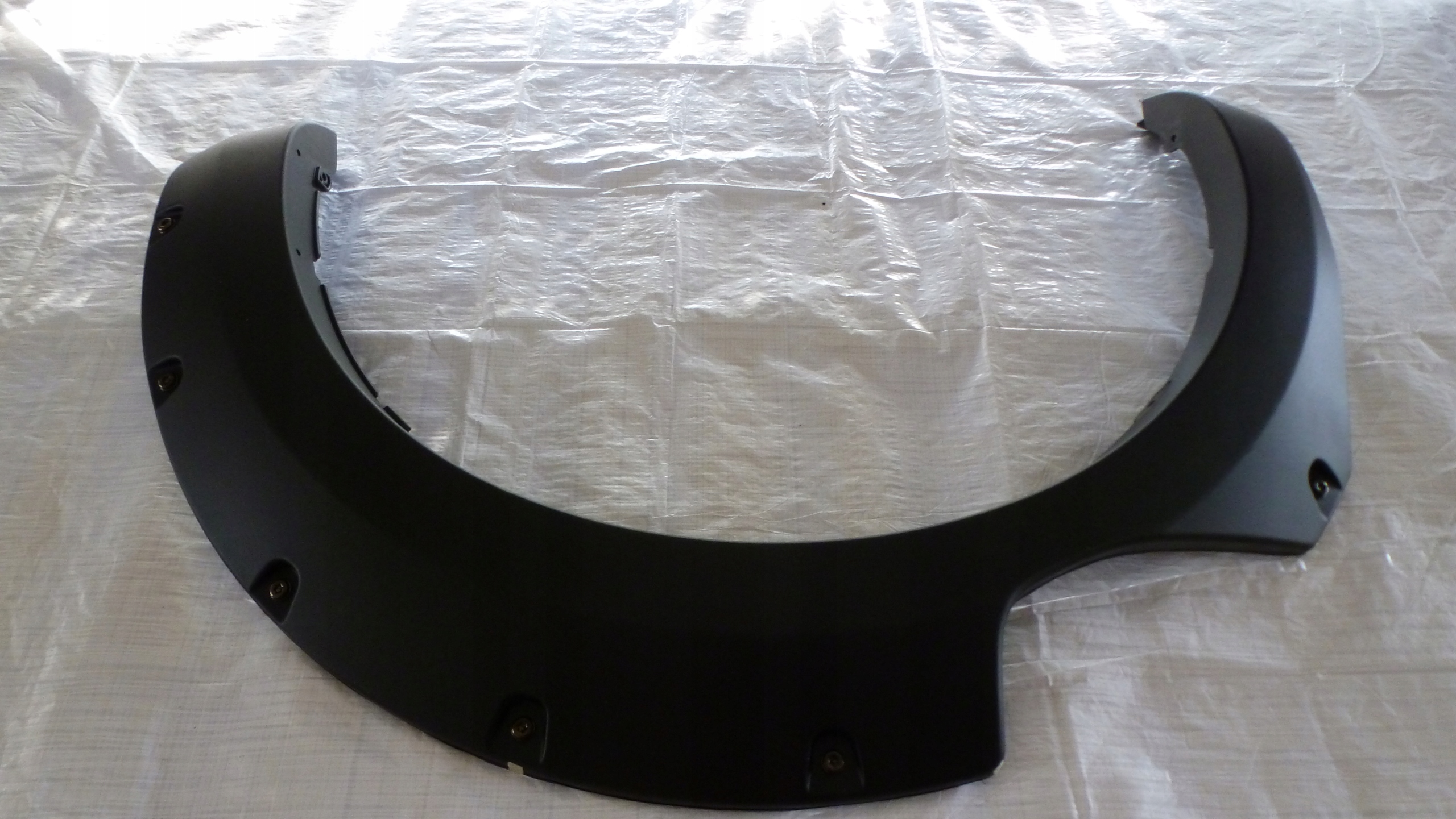 FORD RANGER LISTWA BŁOTNIKA TYŁ LEWY FDFF081-R