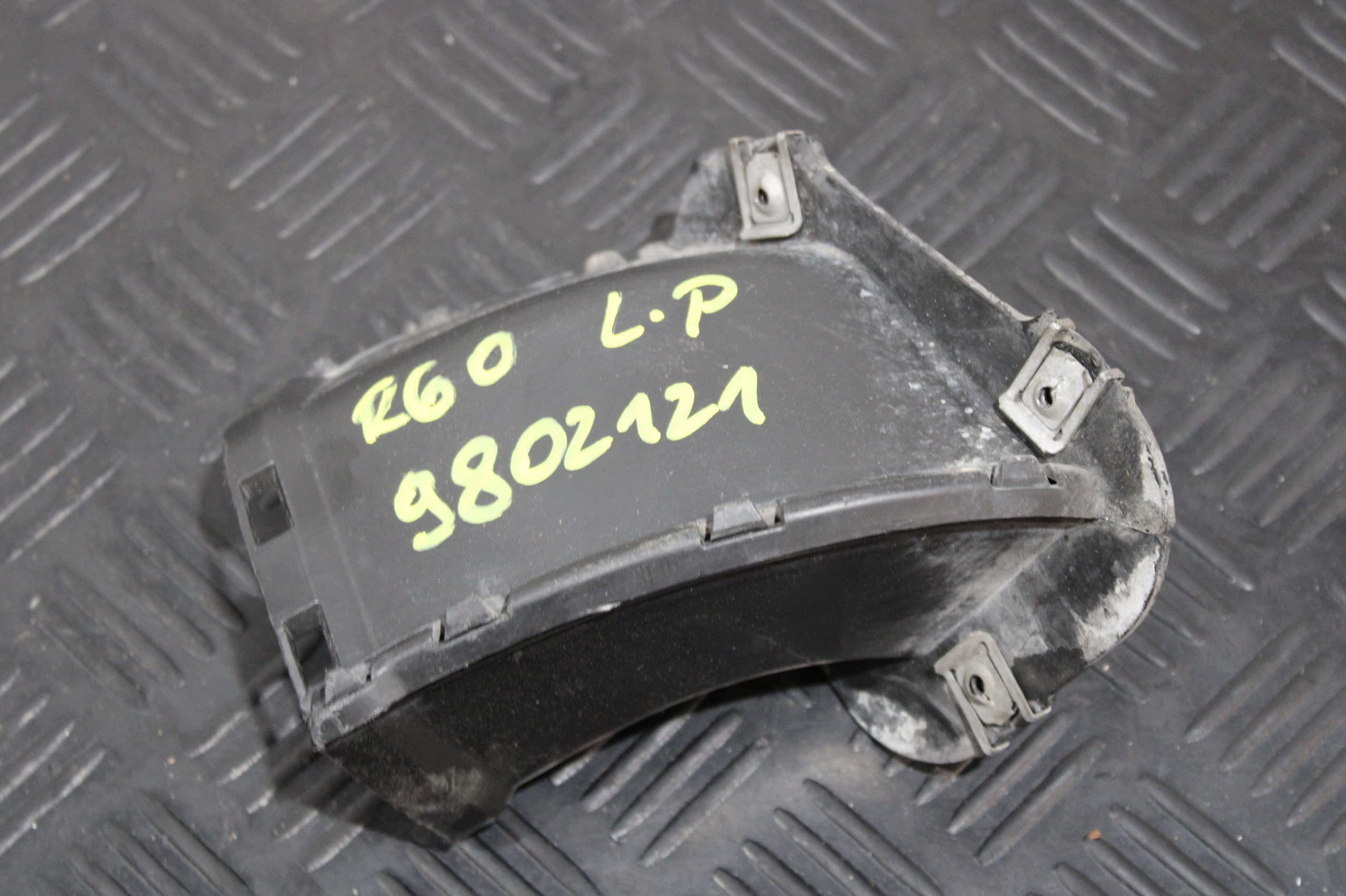 intake air drain left front 9802121 MINI COUNTRYMAN R60 S