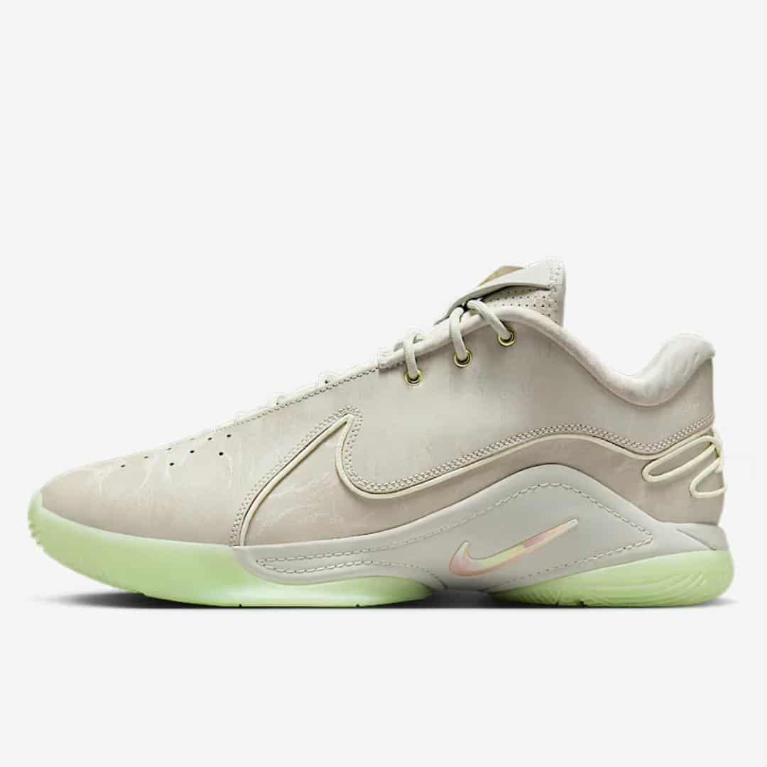 Nike buty do koszykówki Lebron XXII FZ1094 002 rozmiar 44